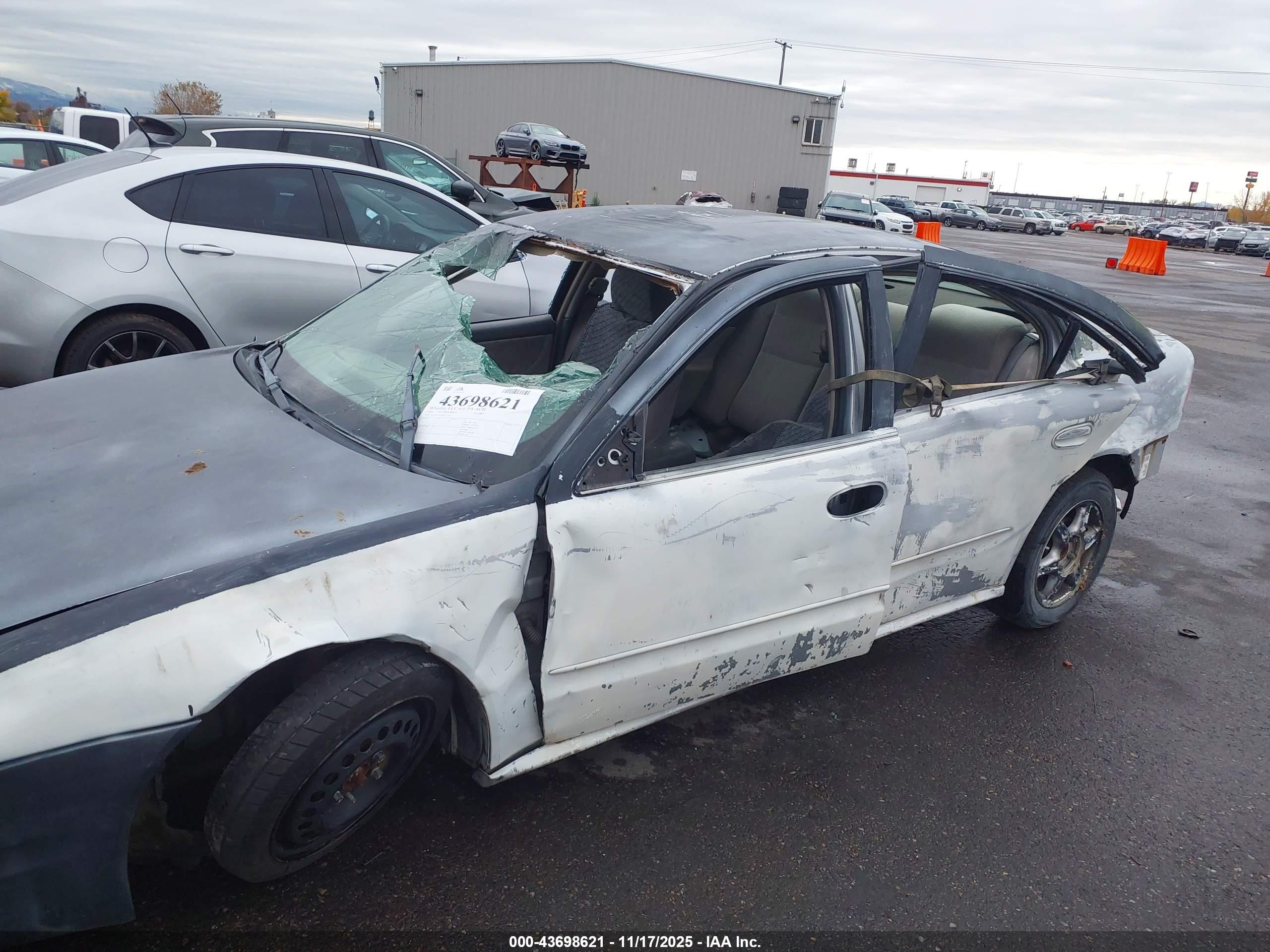OLDSMOBILE ALERO image 6