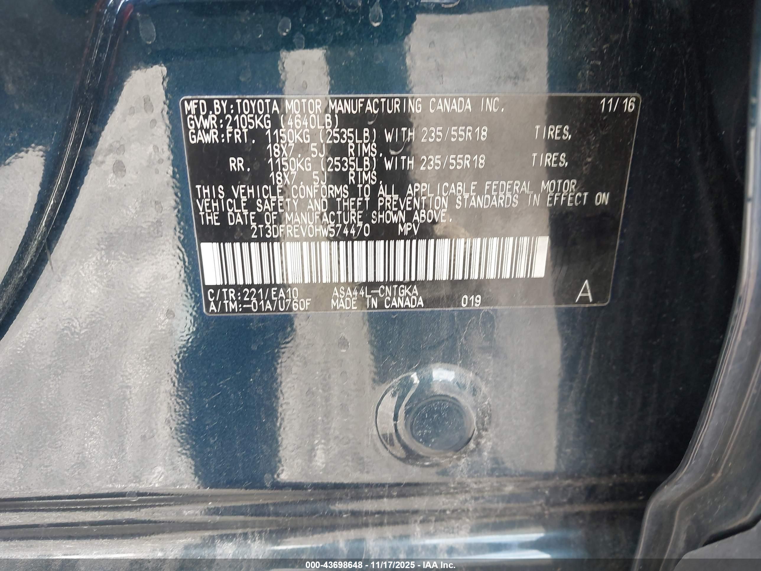 TOYOTA RAV4 image 9