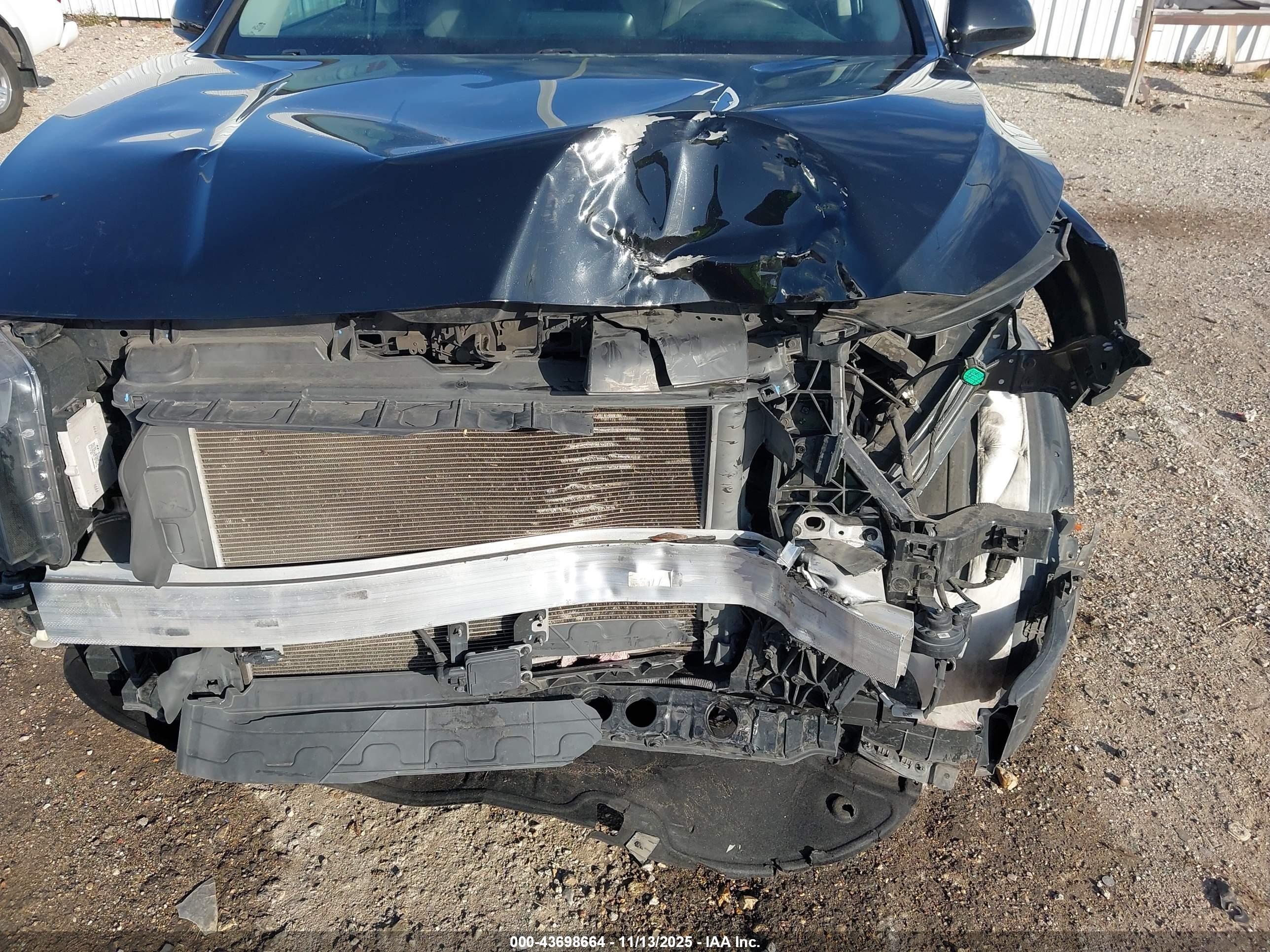 HYUNDAI SANTA image 6