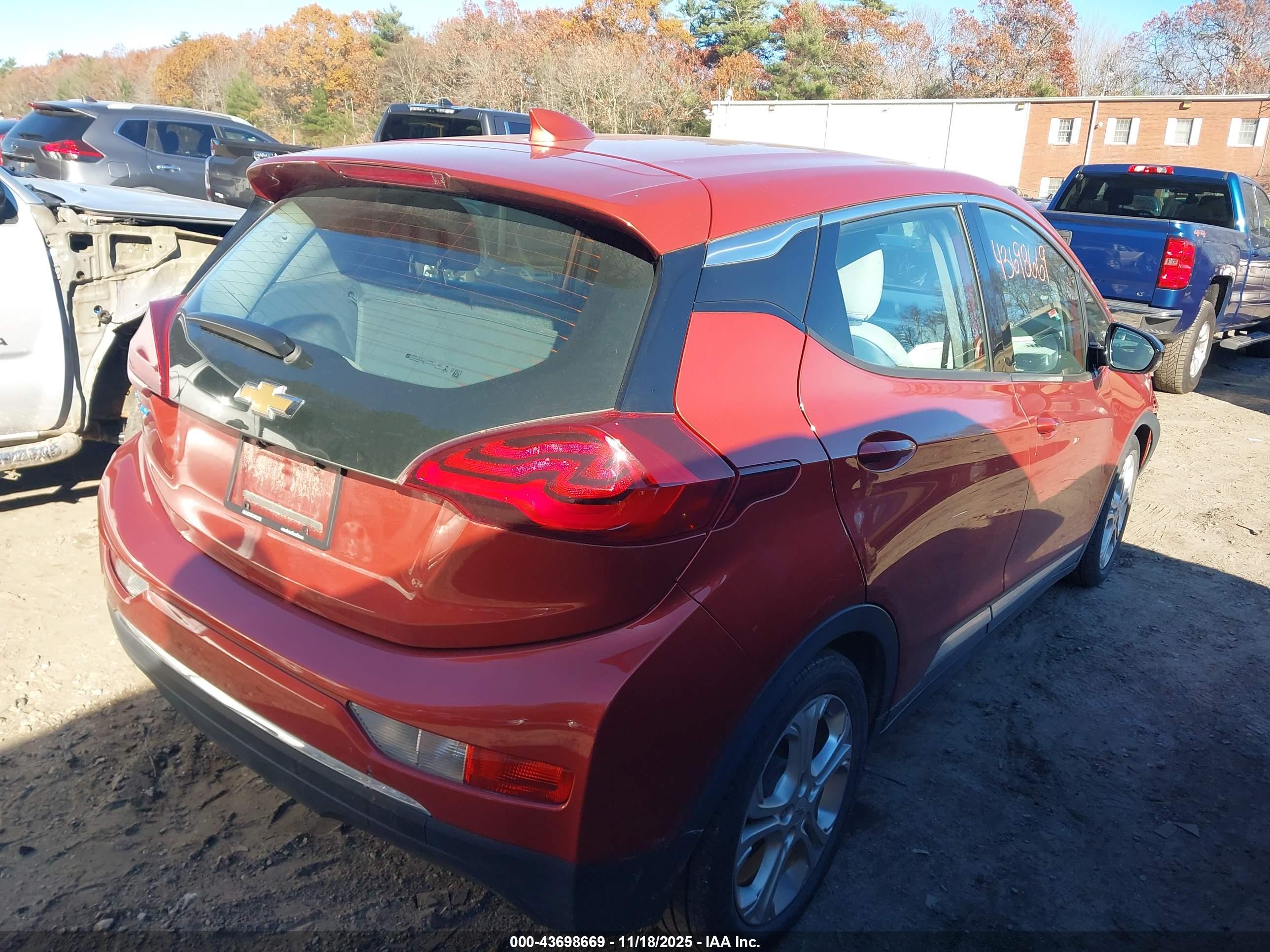 CHEVROLET BOLT image 4