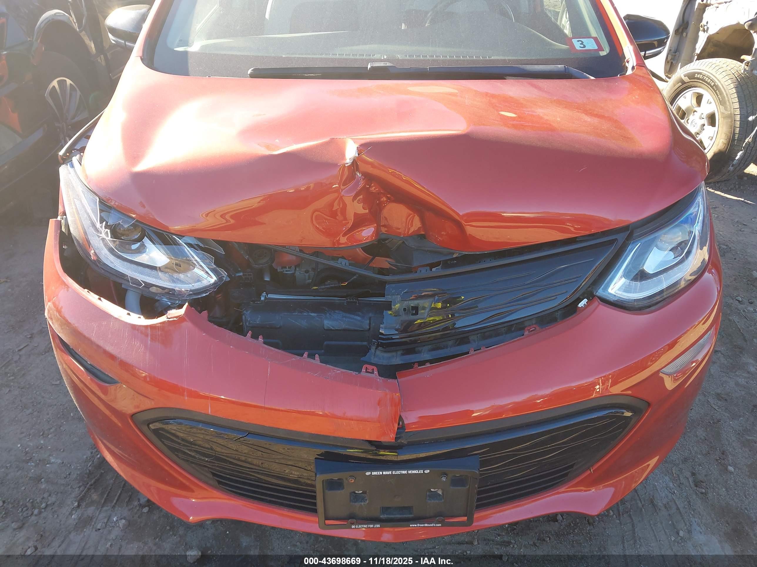 CHEVROLET BOLT image 6