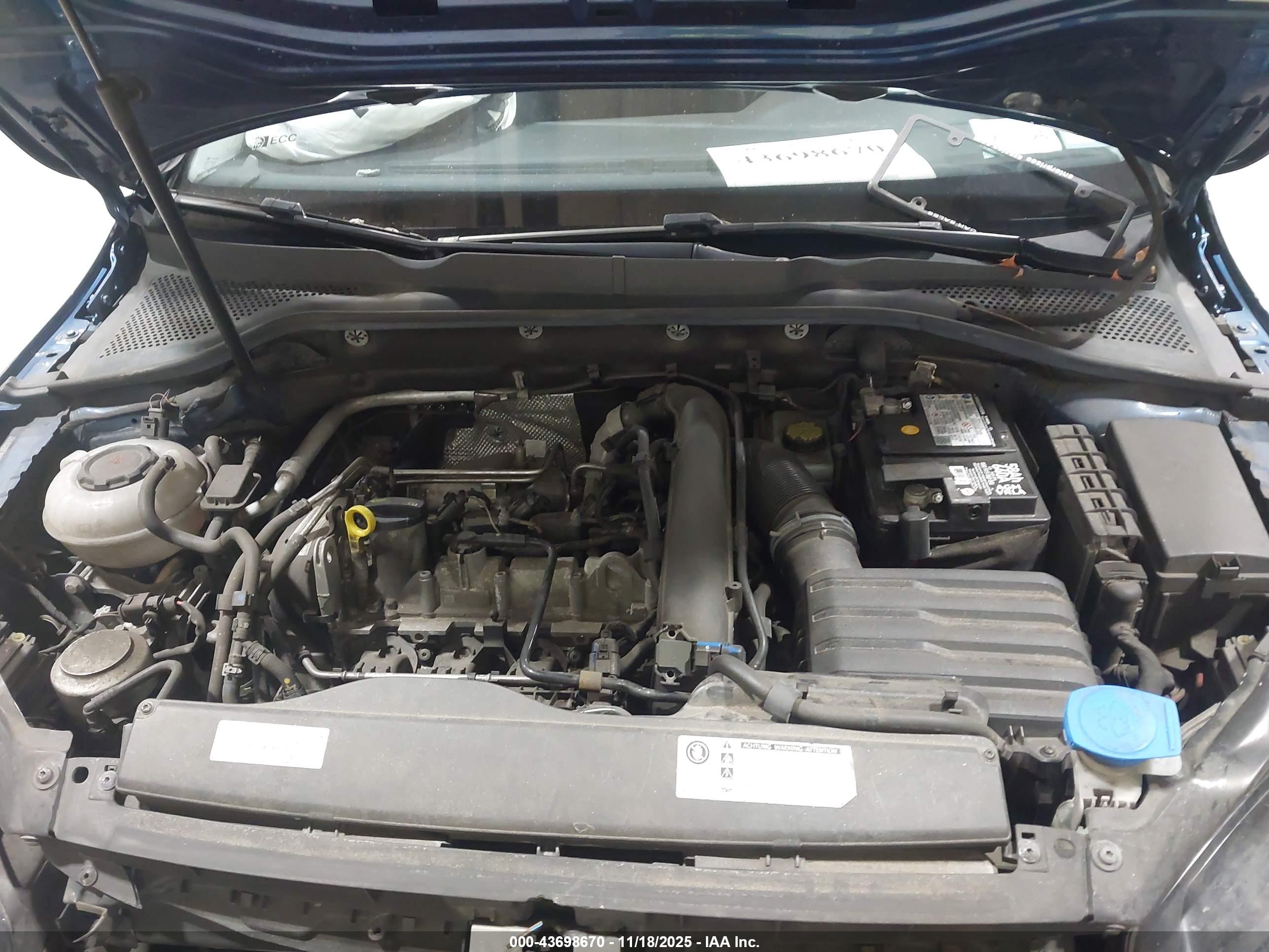 VOLKSWAGEN GOLF image 10