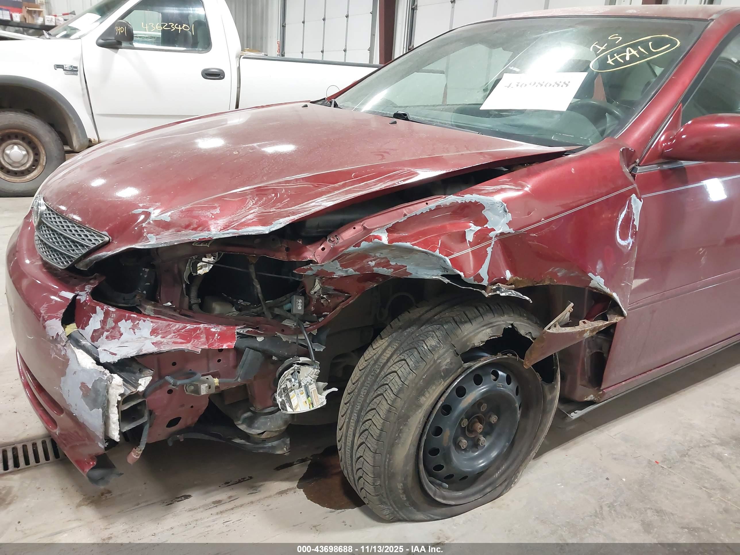 TOYOTA CAMRY image 6