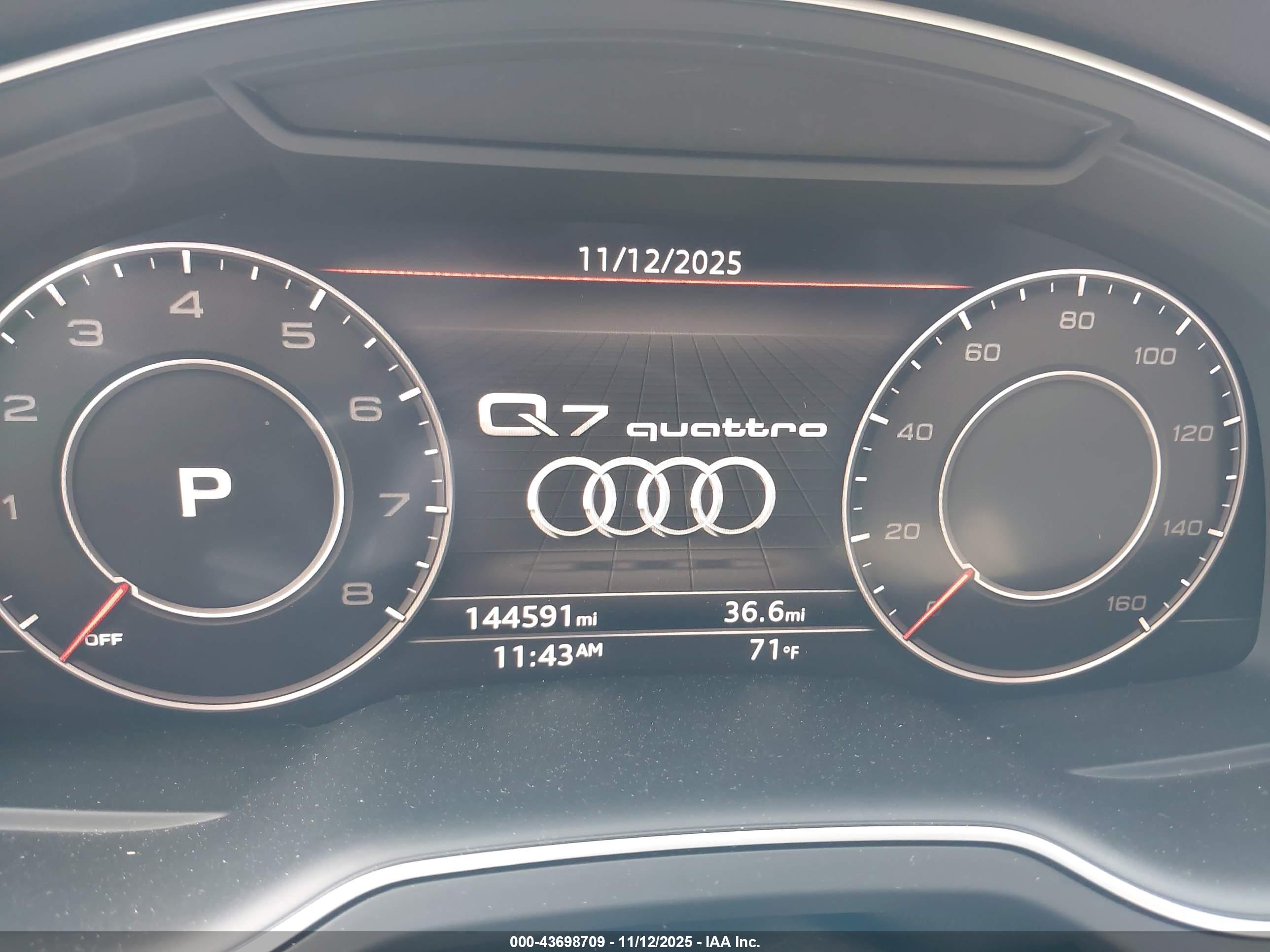 AUDI Q7 image 7