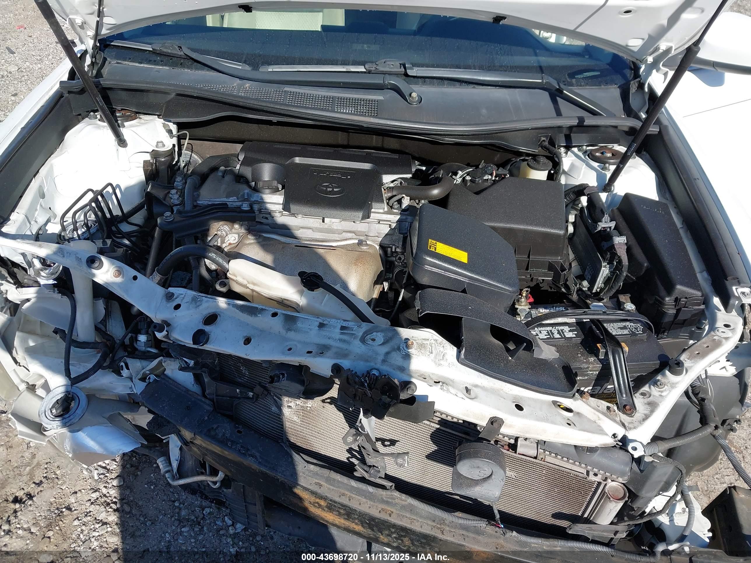 TOYOTA CAMRY image 10