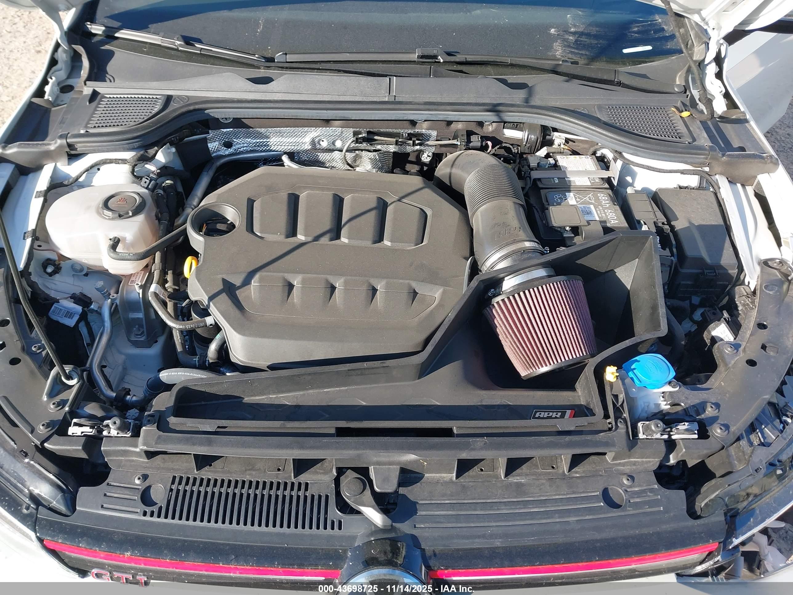 VOLKSWAGEN GOLF image 10