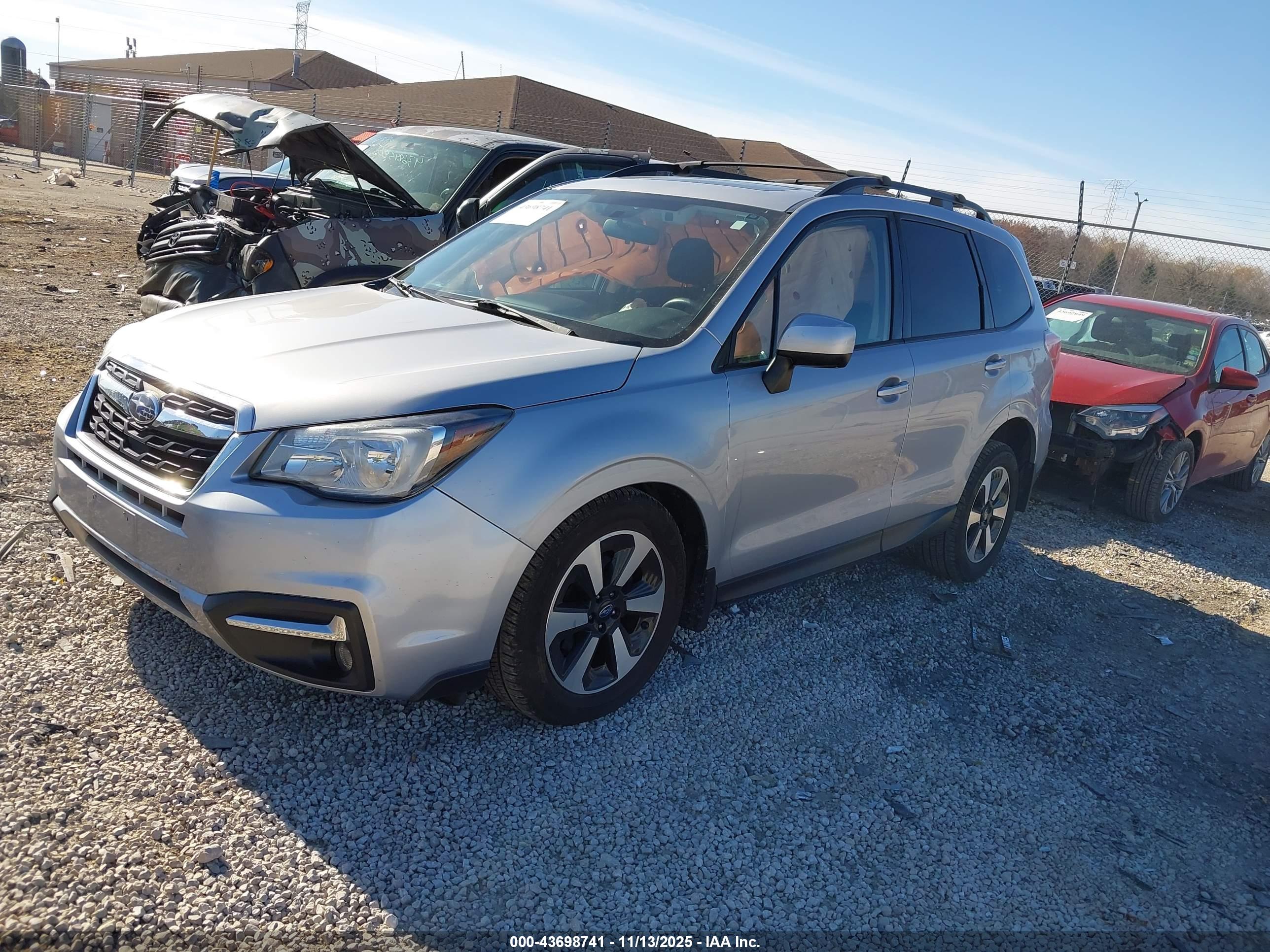 SUBARU FORESTER image 2