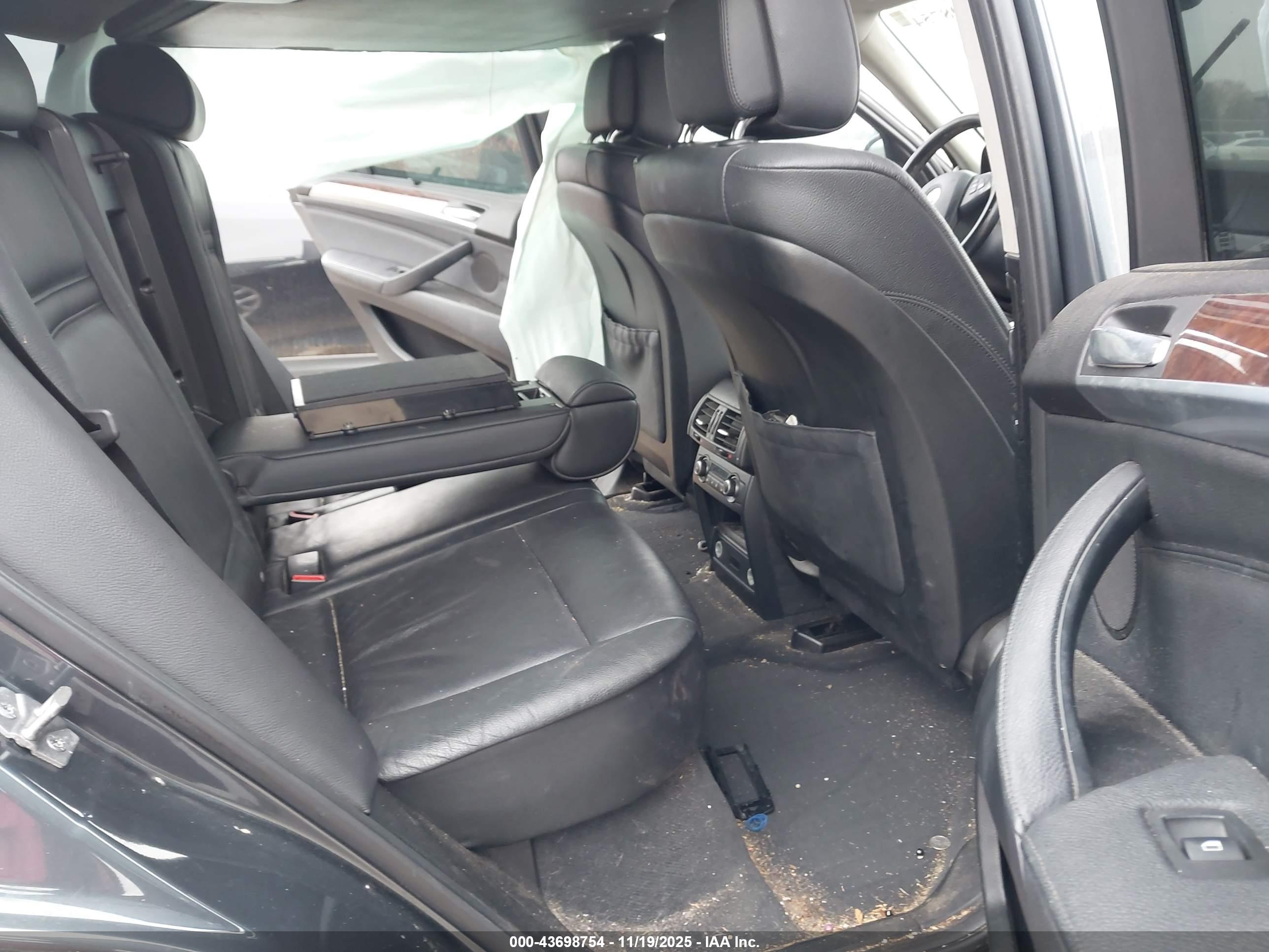 BMW X5 image 8