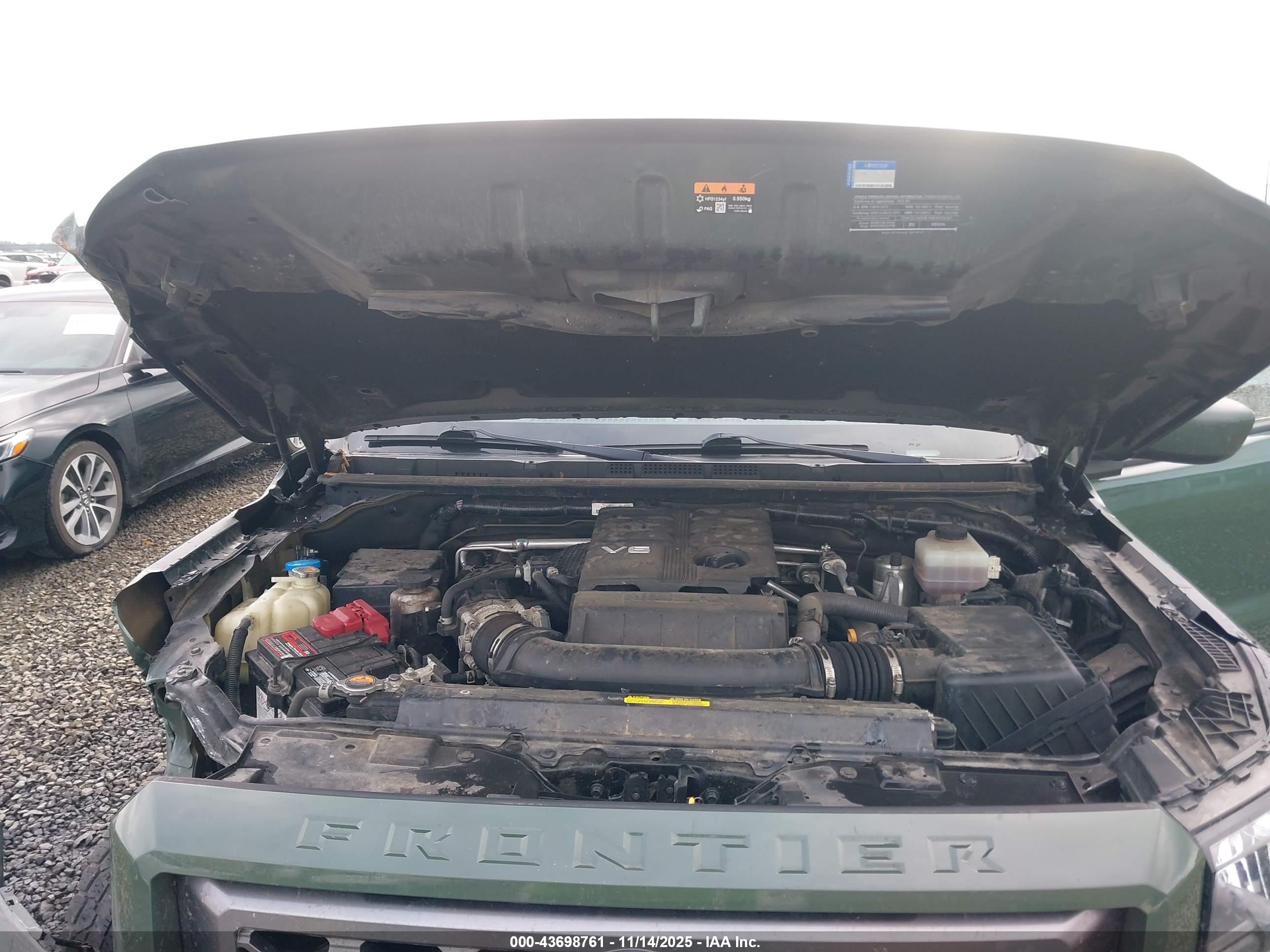 NISSAN FRONTIER image 10