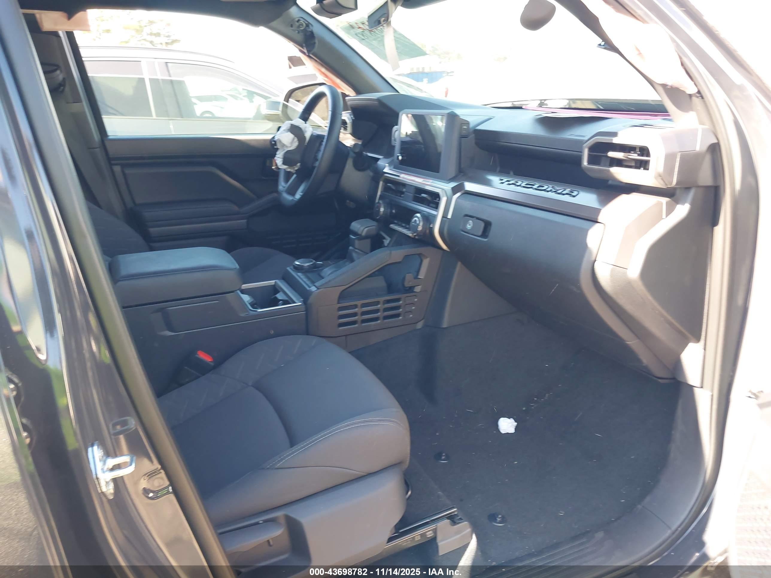 TOYOTA TACOMA image 5