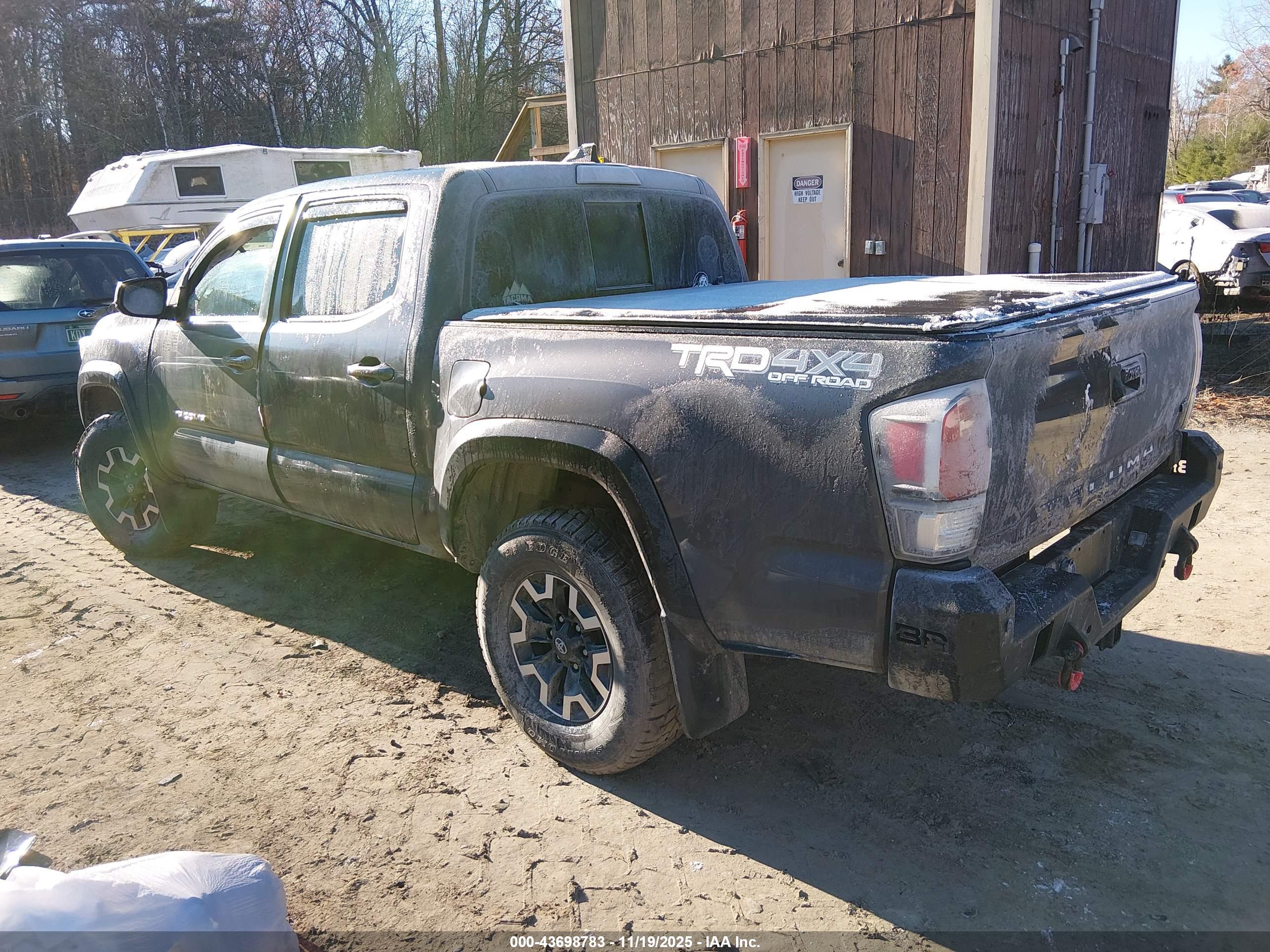 TOYOTA TACOMA image 3