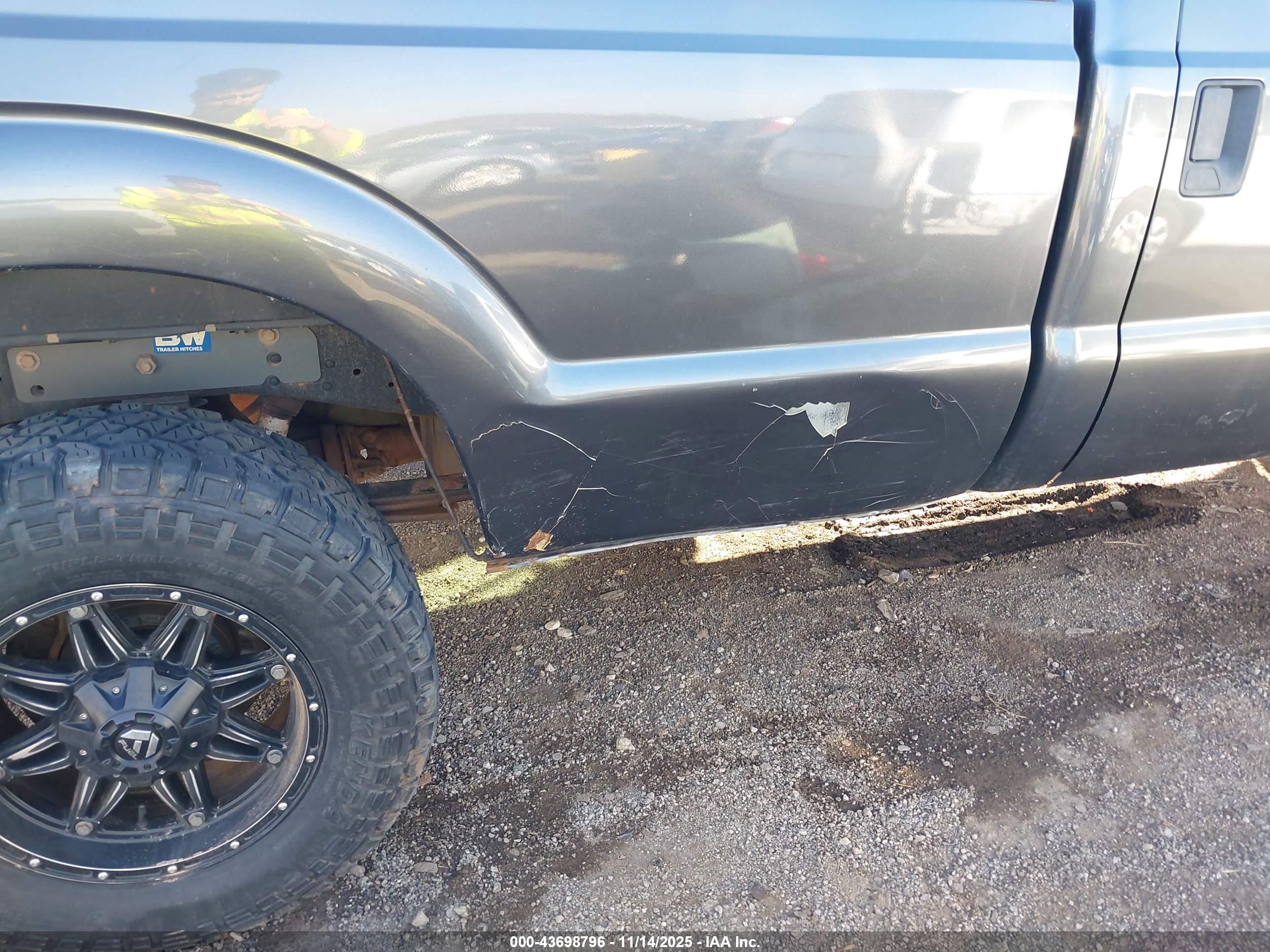 FORD F-250 image 6