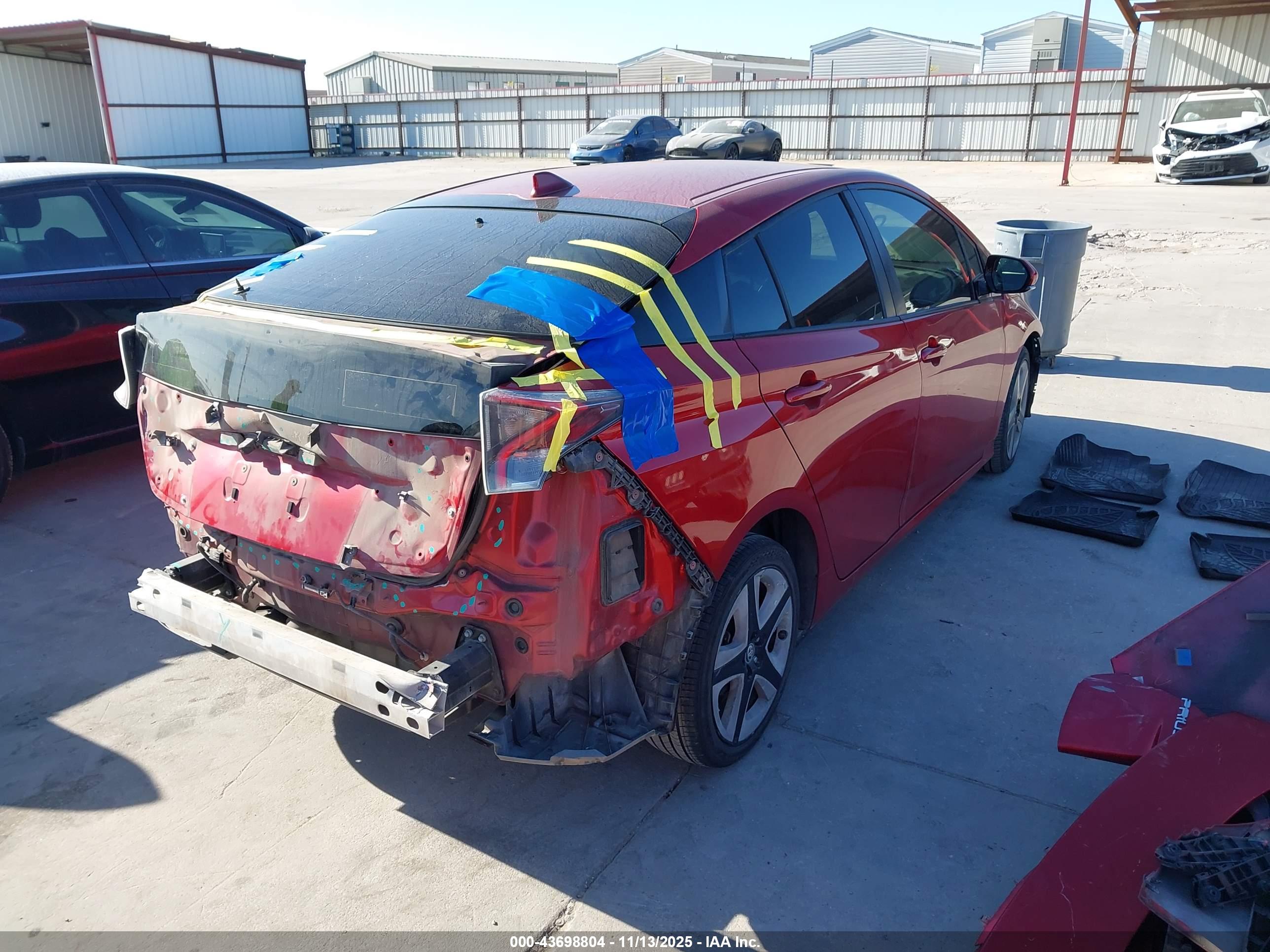 TOYOTA PRIUS image 4