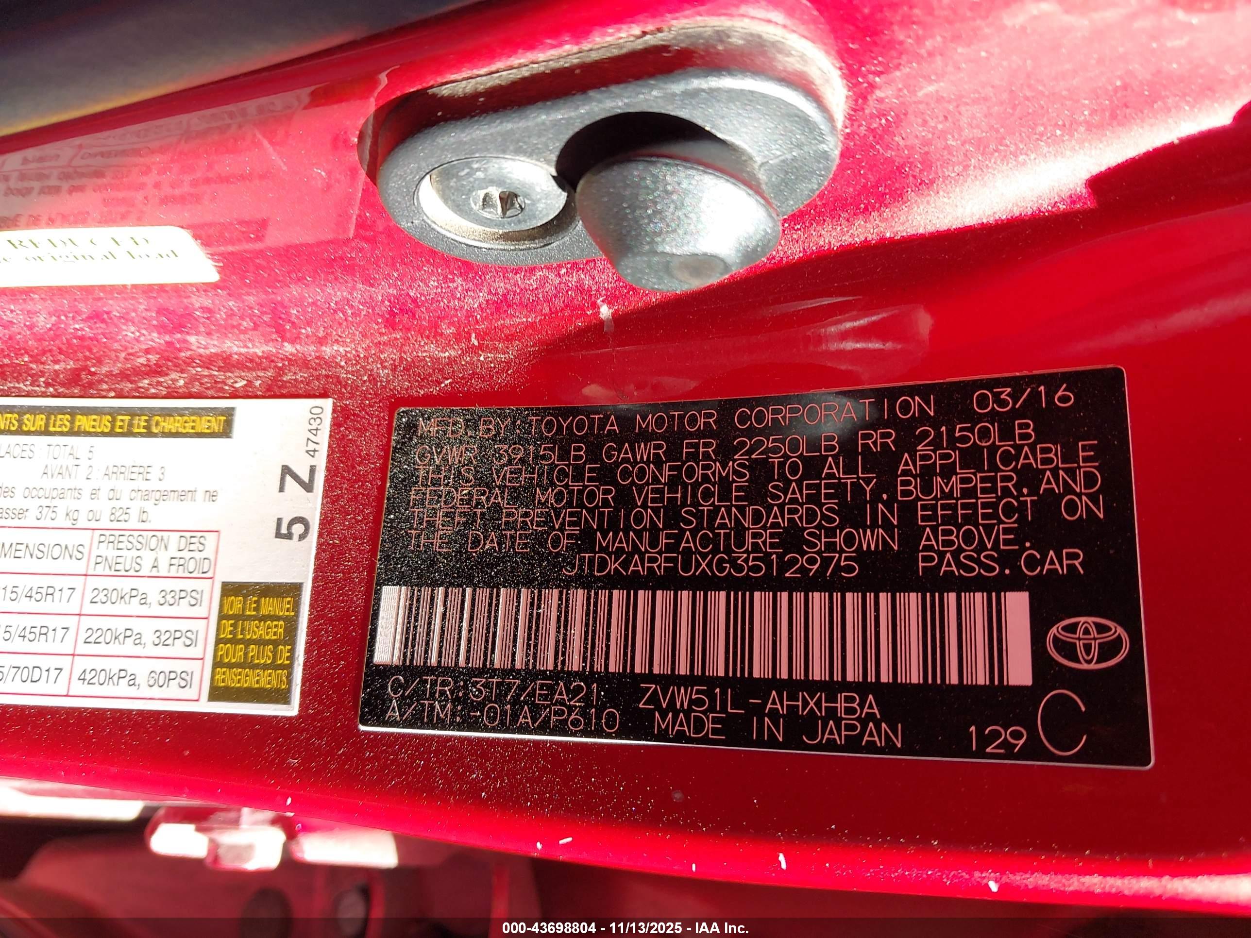 TOYOTA PRIUS image 9