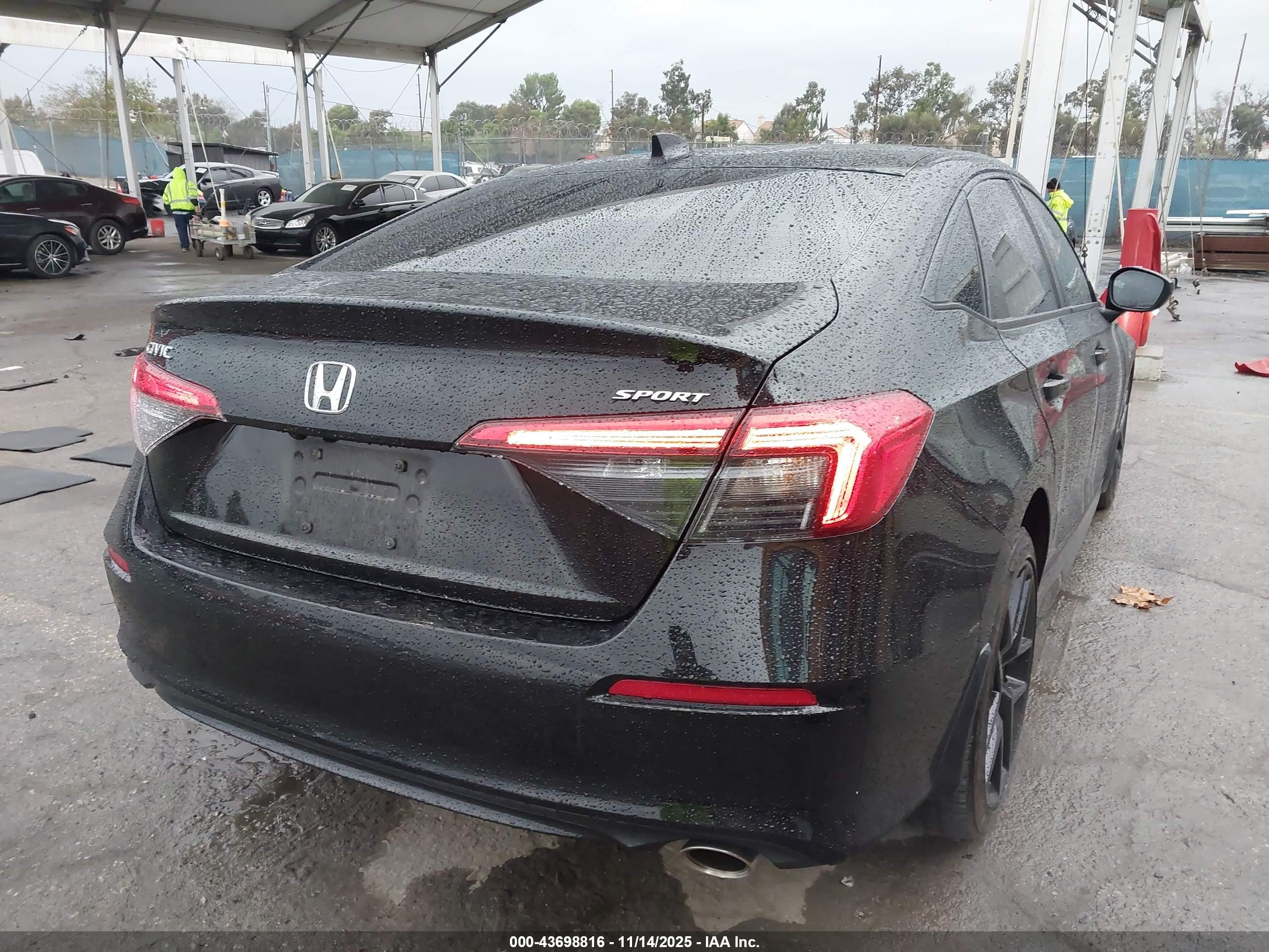 HONDA CIVIC image 4