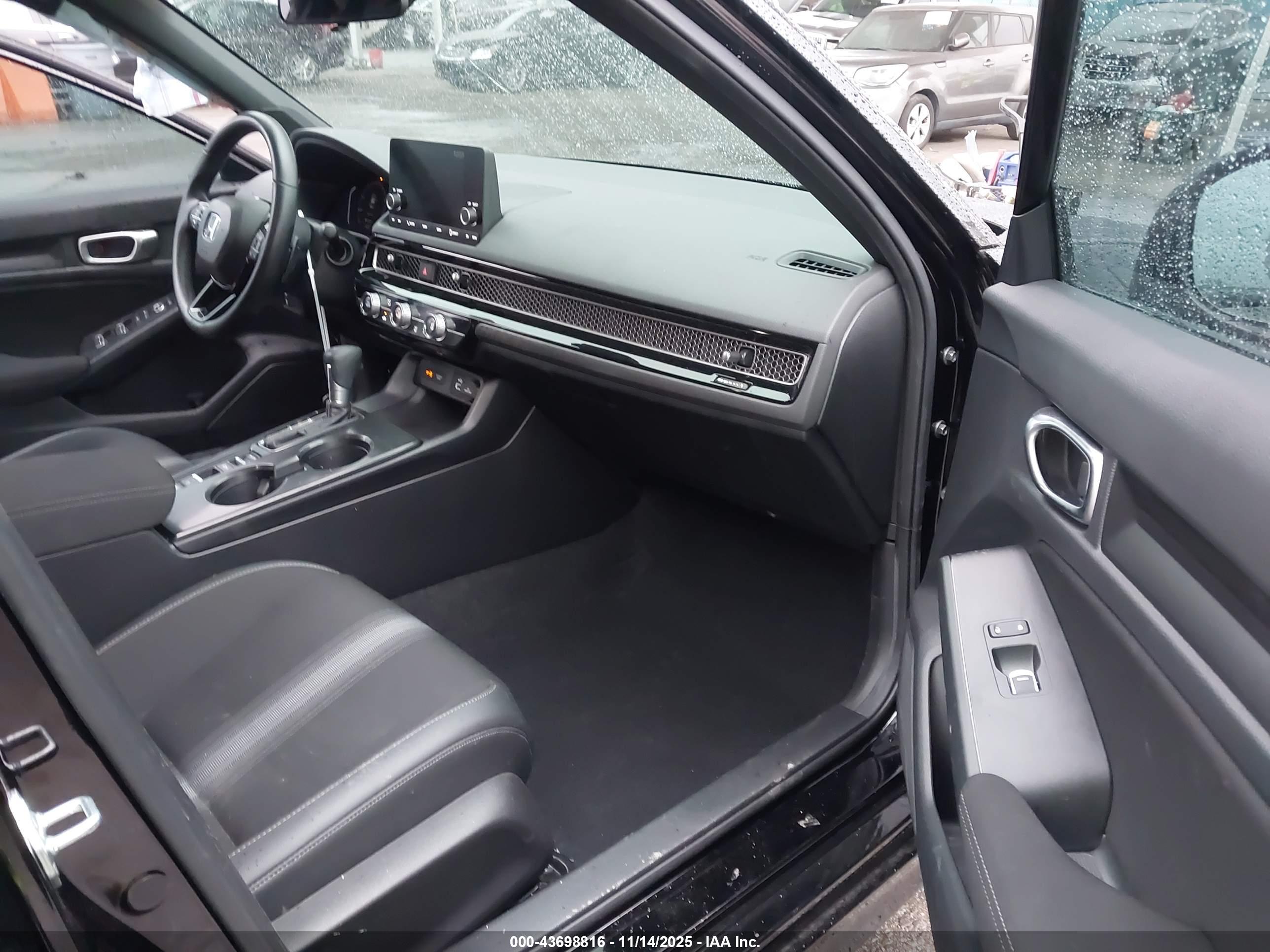 HONDA CIVIC image 5