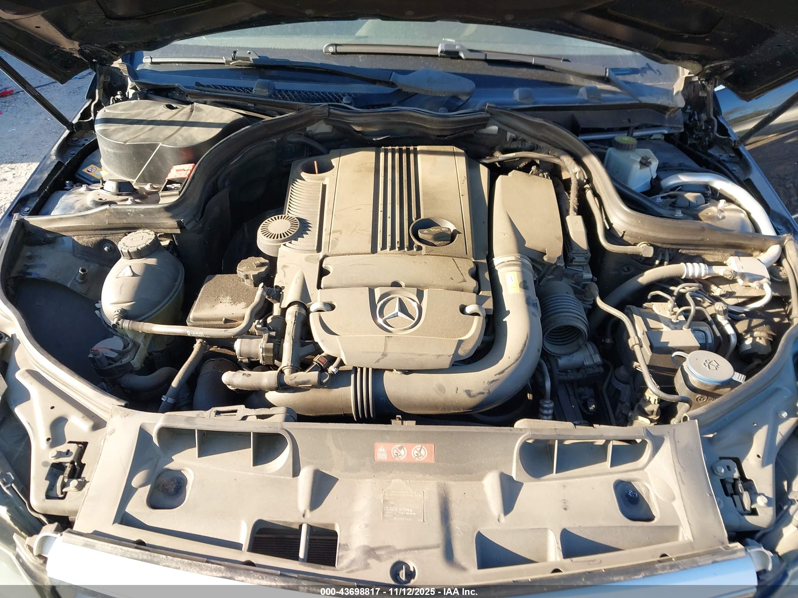 MERCEDES-BENZ C image 10