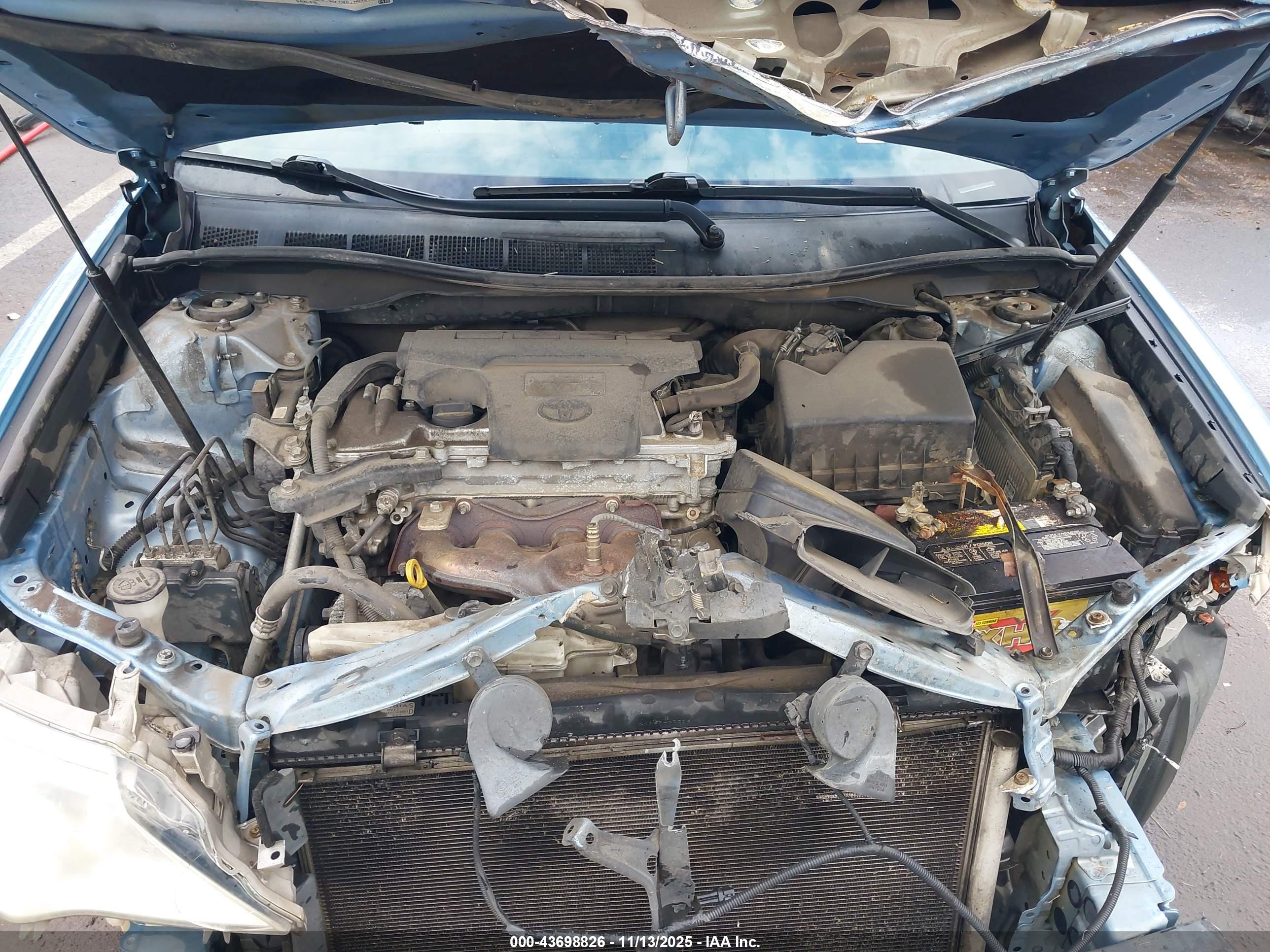 TOYOTA CAMRY image 10
