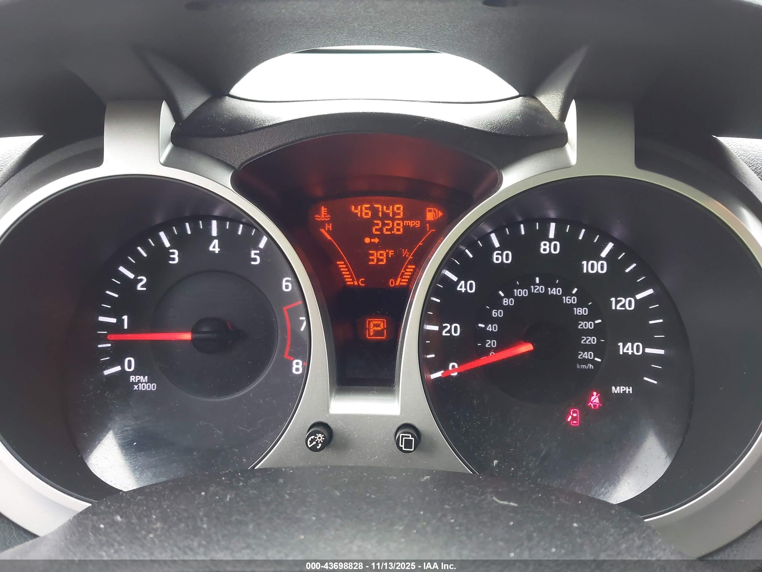 NISSAN JUKE image 7