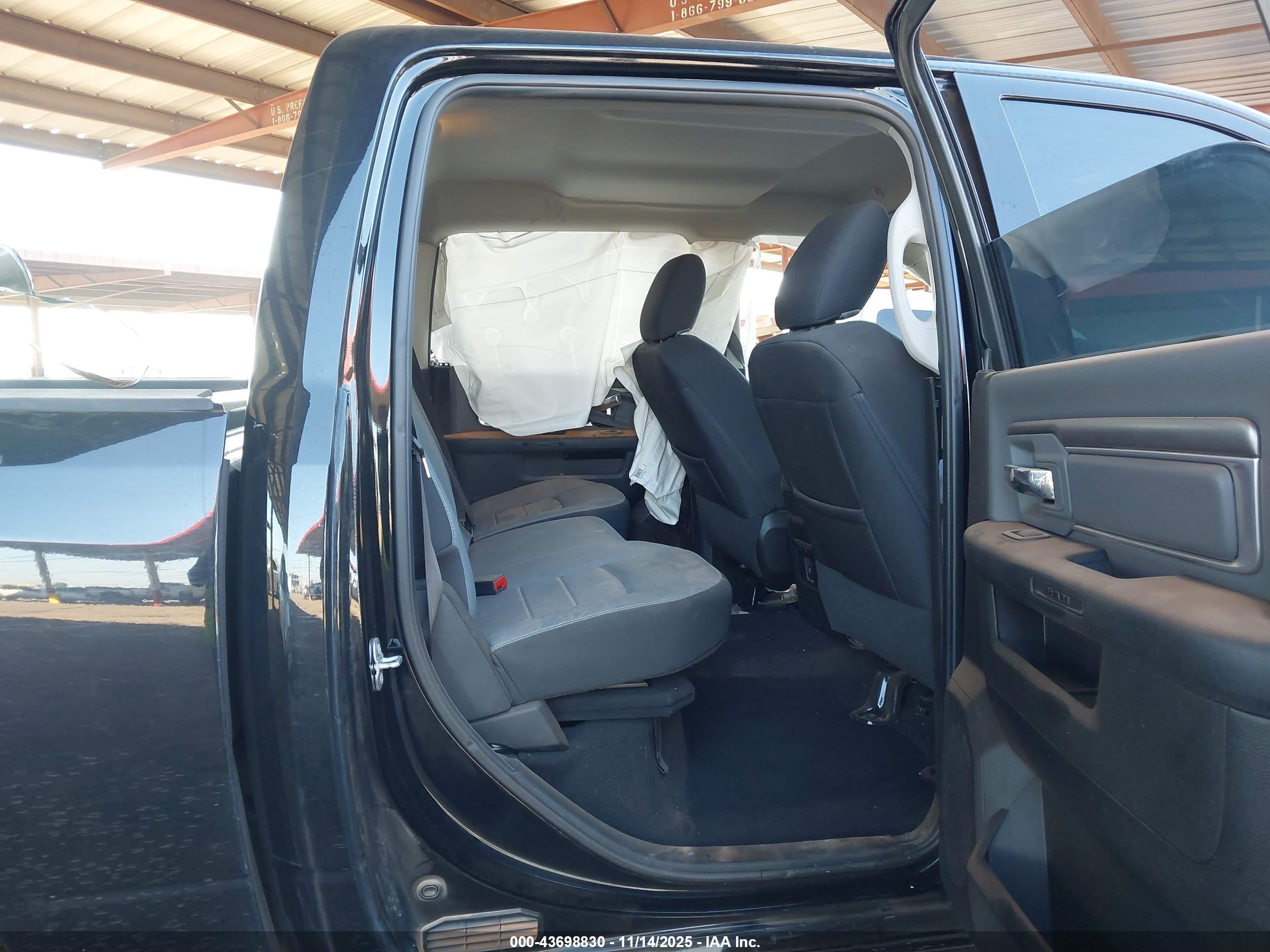 RAM 1500 image 8