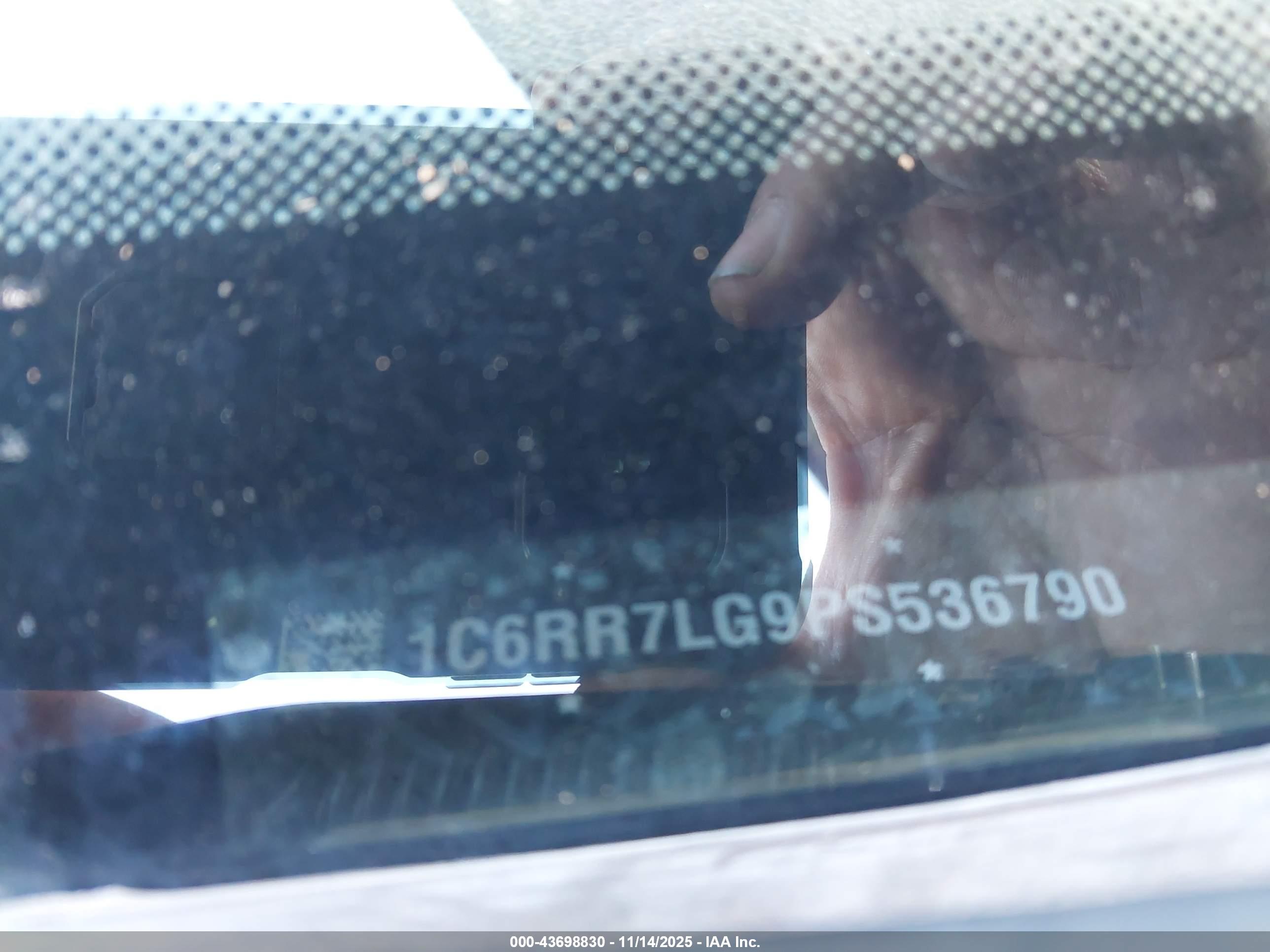 RAM 1500 image 9