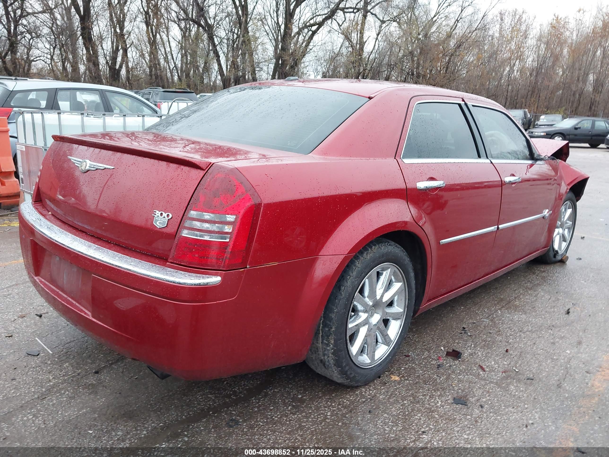CHRYSLER 300C image 4