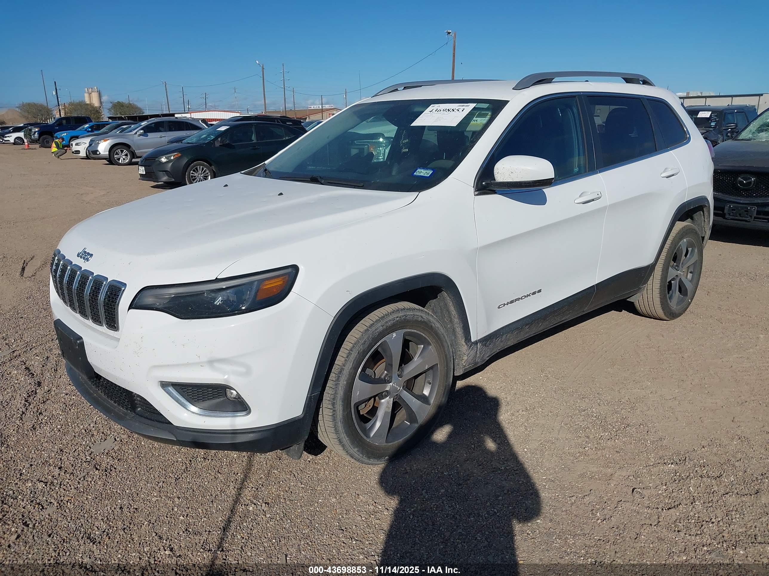 JEEP CHEROKEE image 2