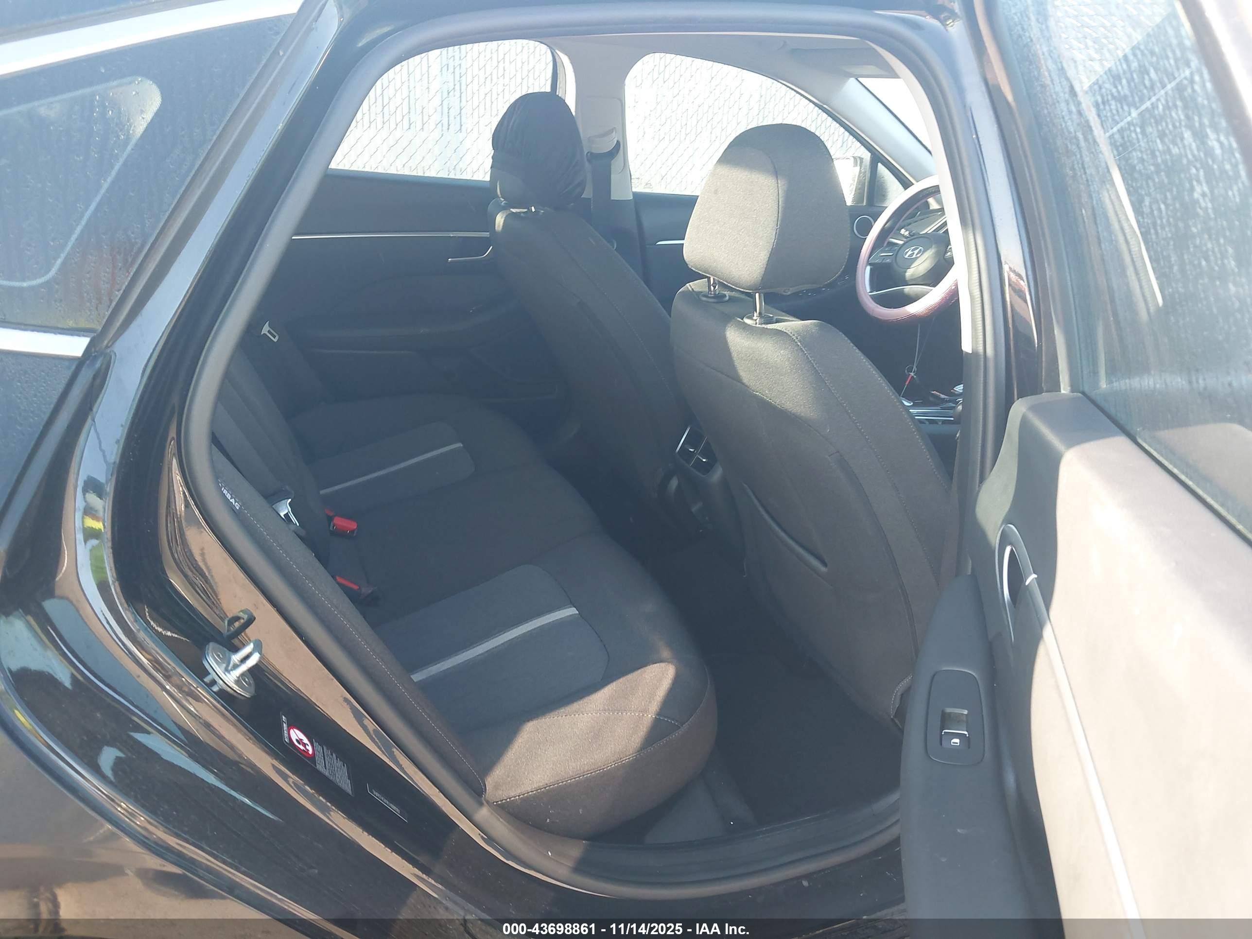 HYUNDAI SONATA image 8