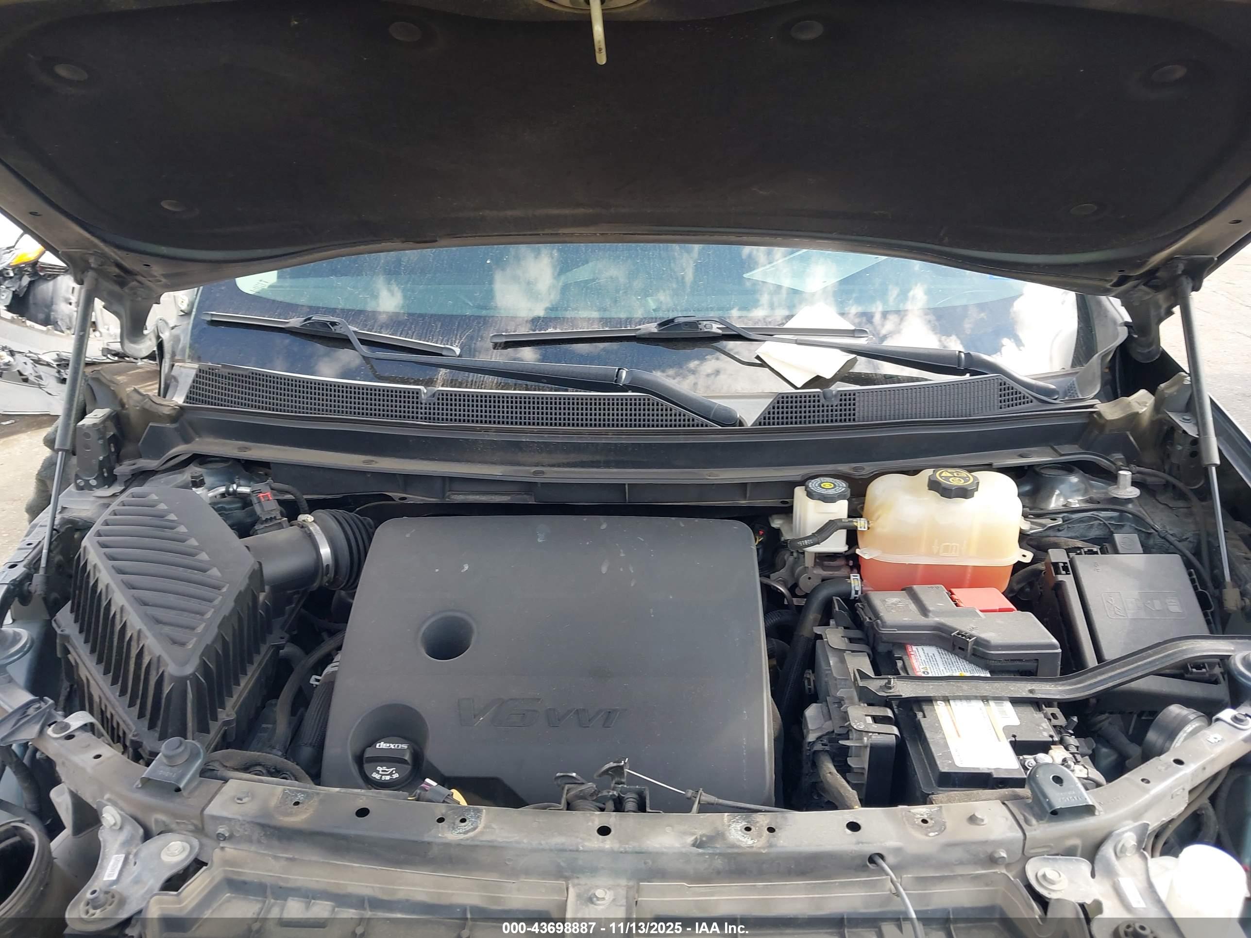 CHEVROLET TRAVERSE image 10