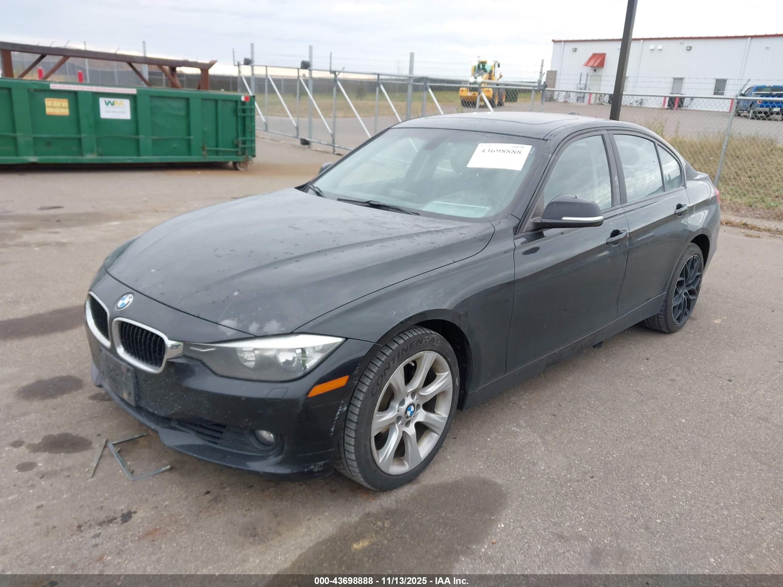 BMW 328I image 2