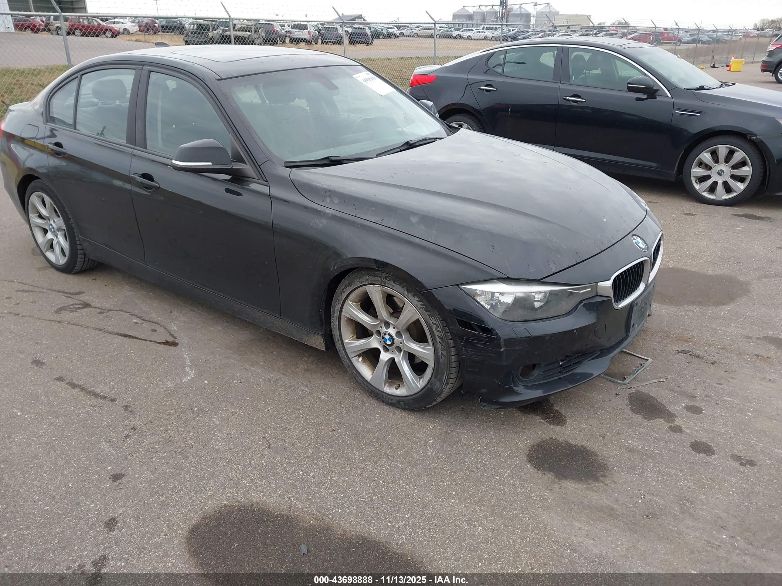 BMW 328I image 6