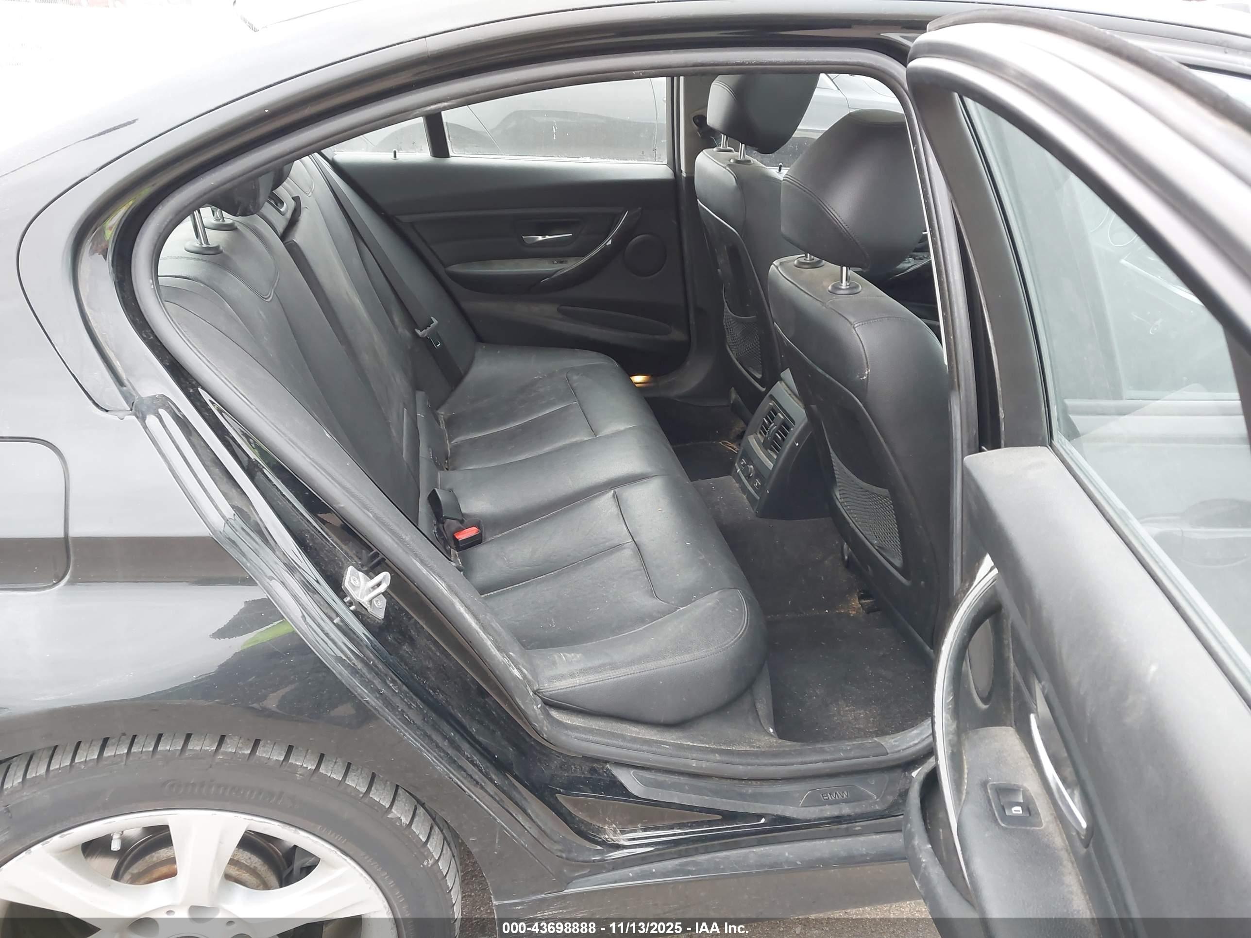 BMW 328I image 8