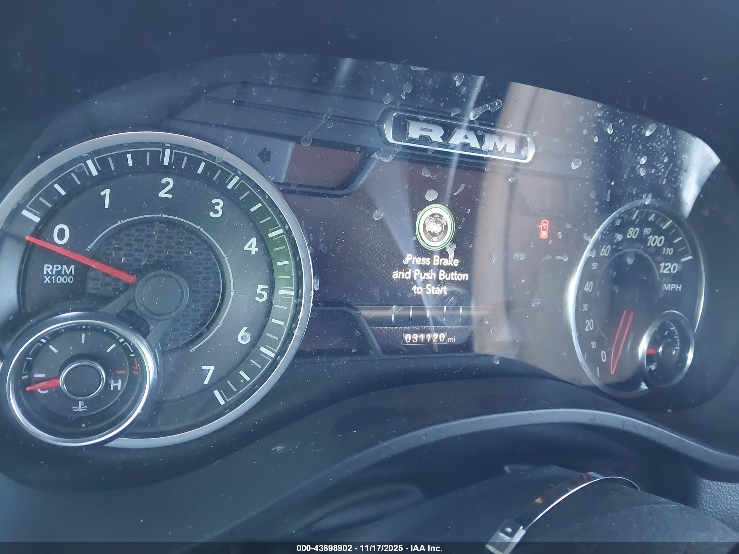 RAM 1500 image 7