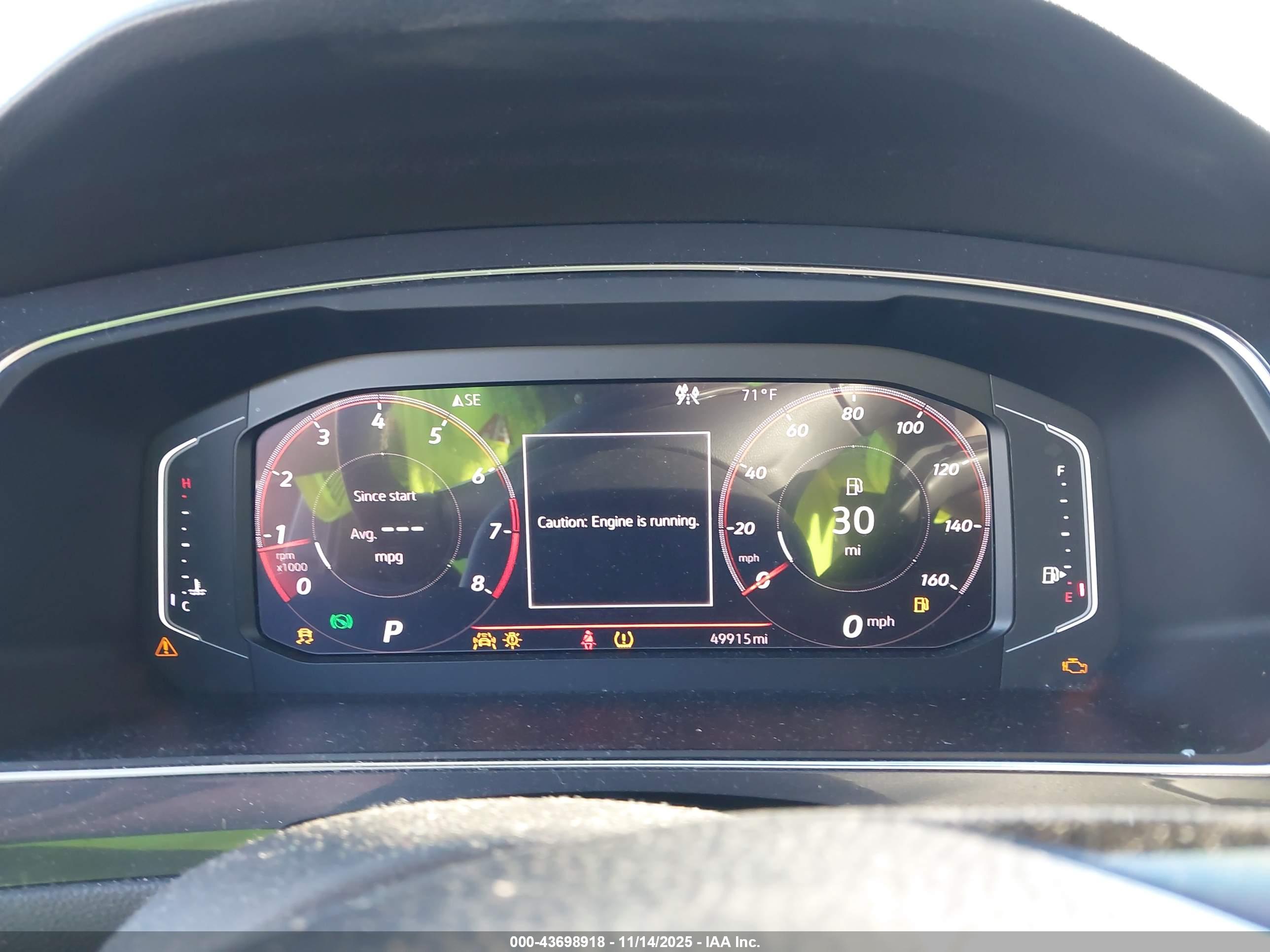 VOLKSWAGEN TIGUAN image 7