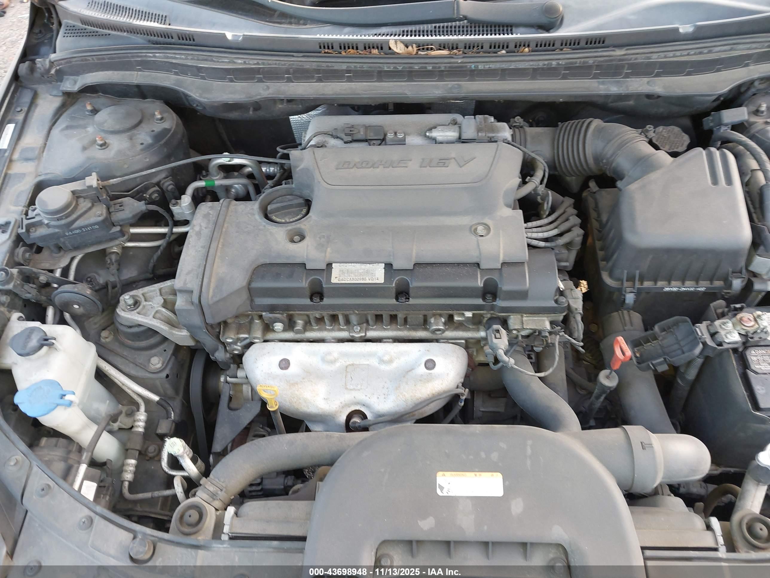 HYUNDAI ELANTRA image 10