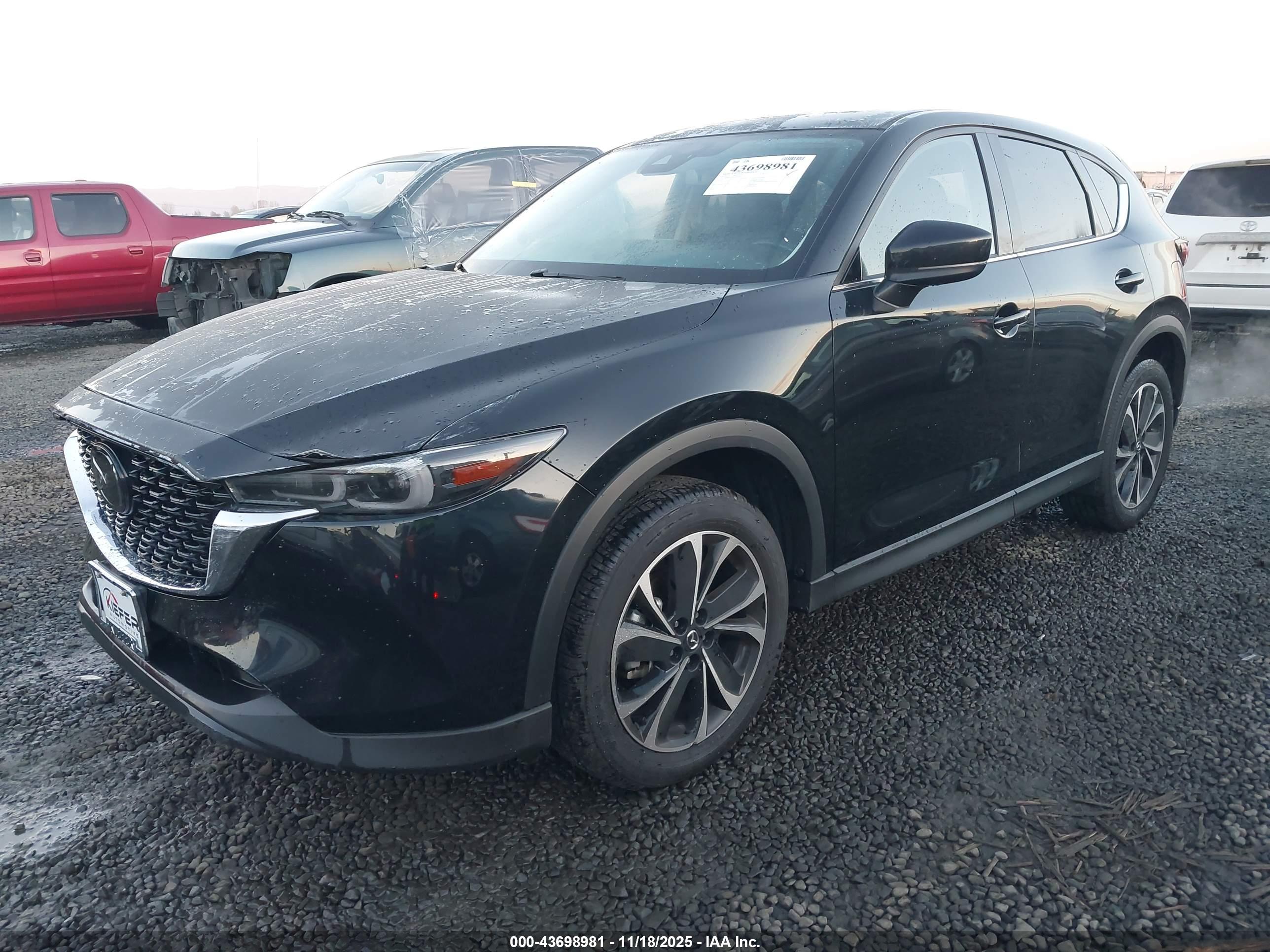 MAZDA CX-5 image 2