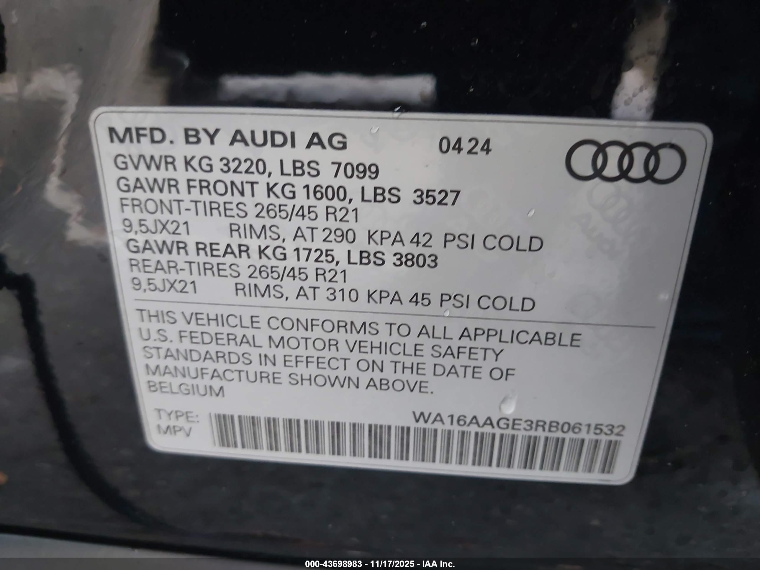 AUDI Q8 image 9