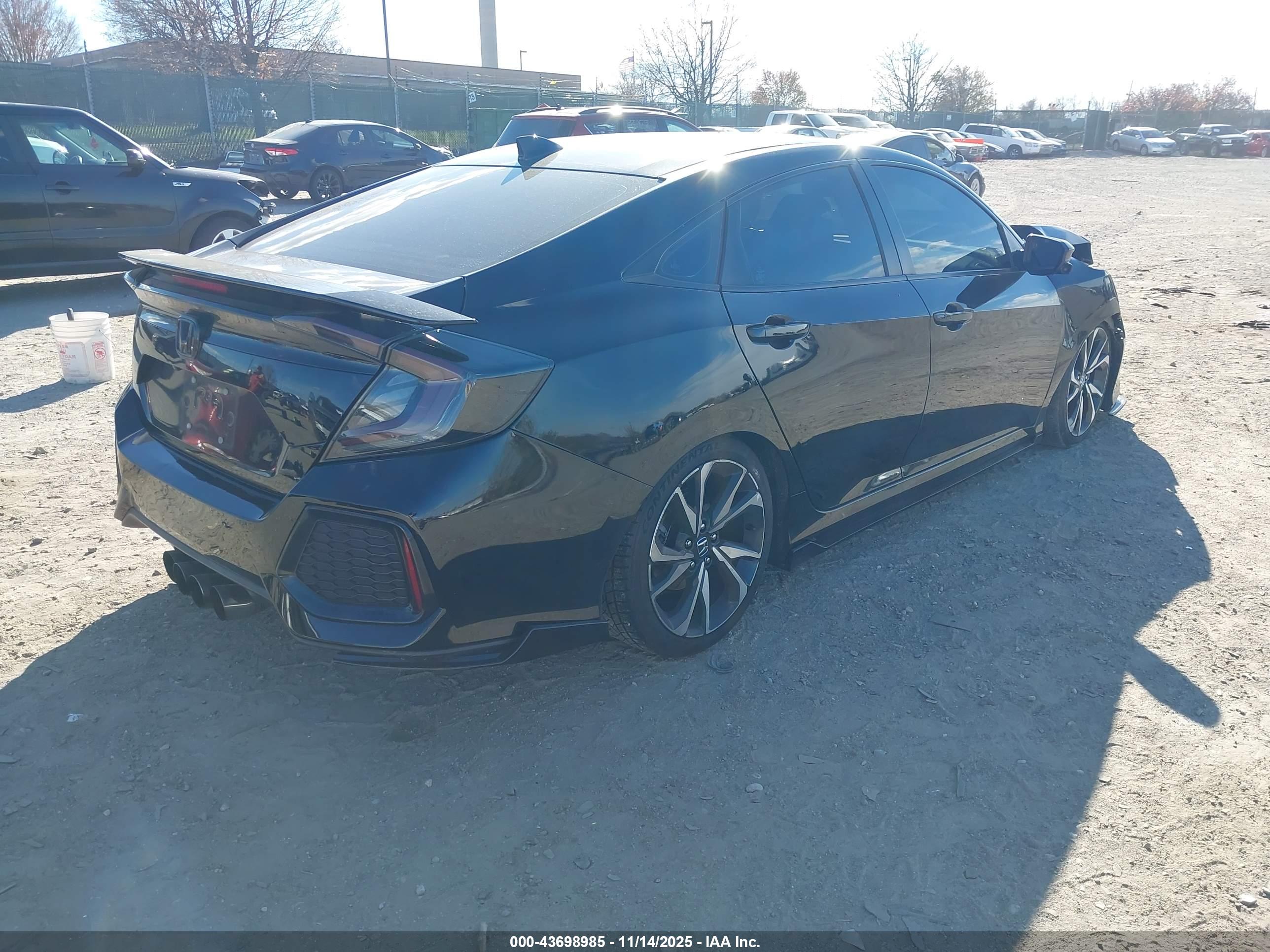 HONDA CIVIC image 4