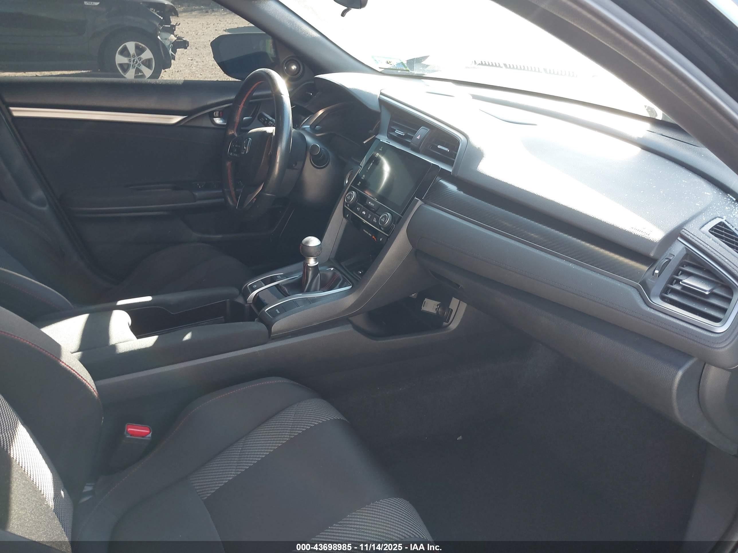 HONDA CIVIC image 5