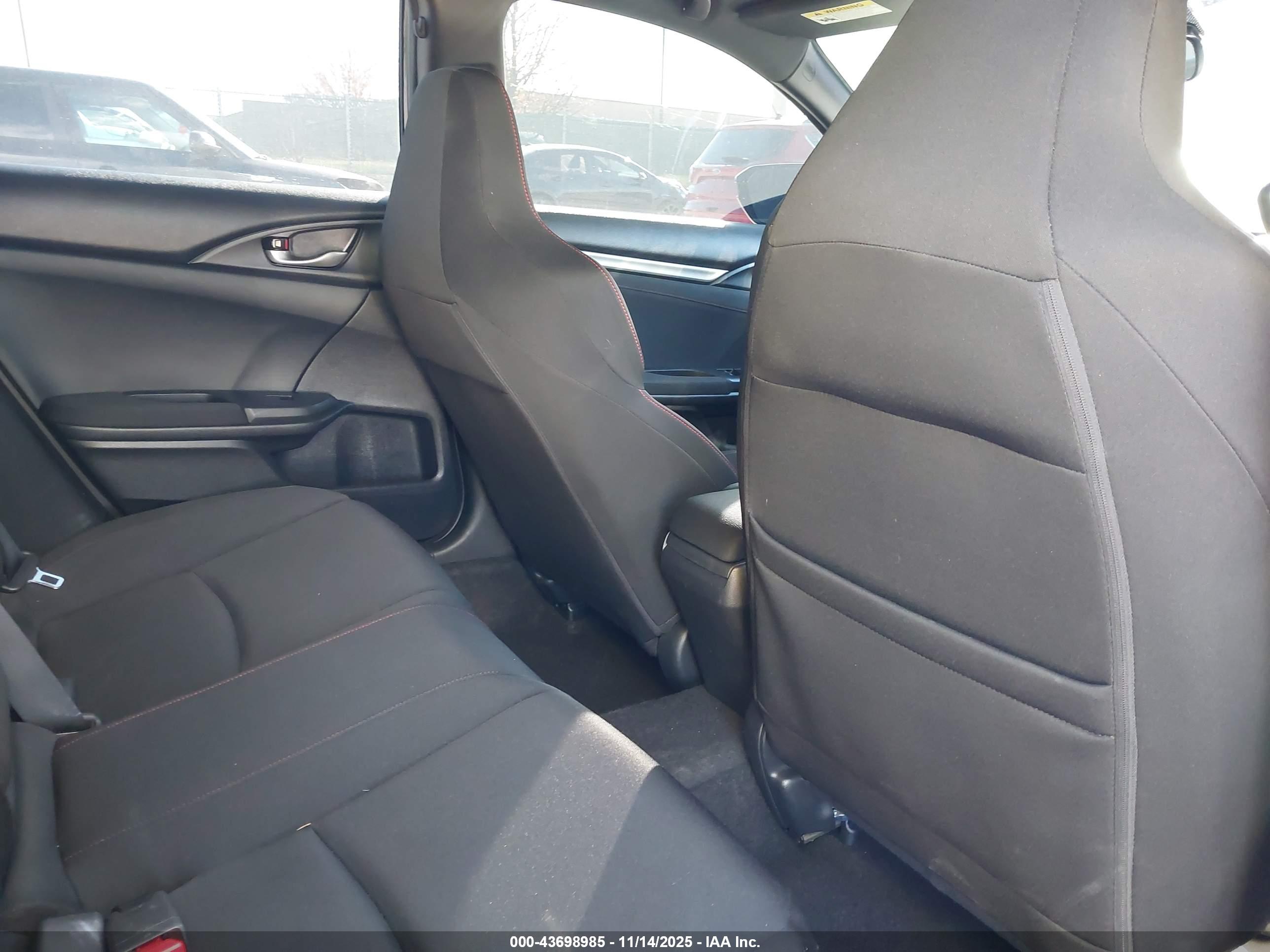 HONDA CIVIC image 8