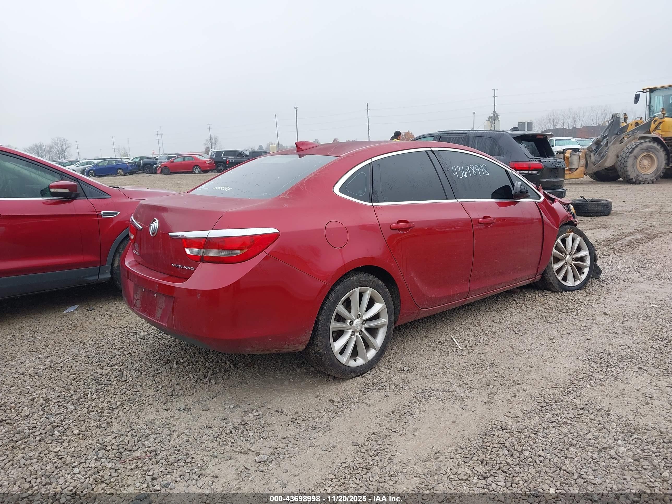 BUICK VERANO image 4