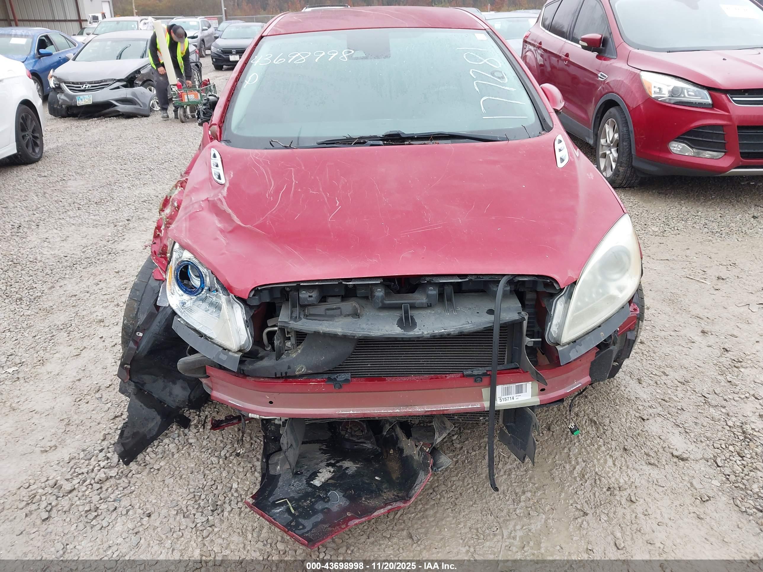 BUICK VERANO image 6