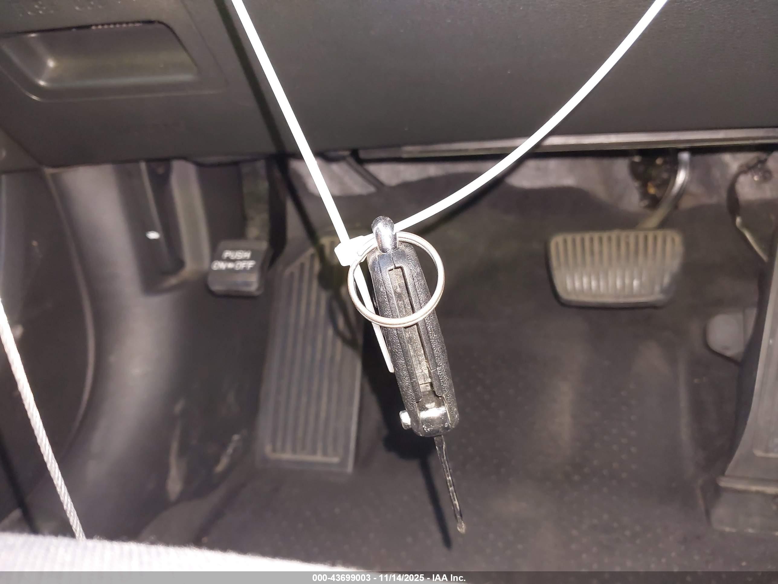 HYUNDAI SONATA image 11