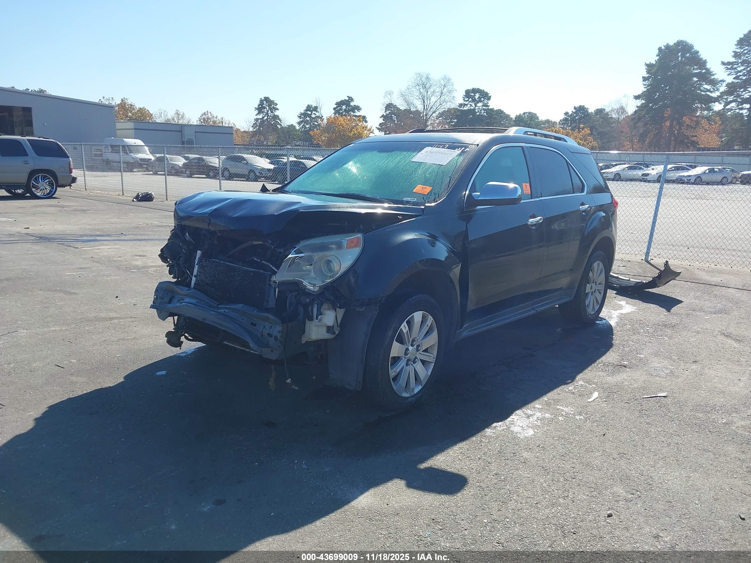 CHEVROLET EQUINOX image 2
