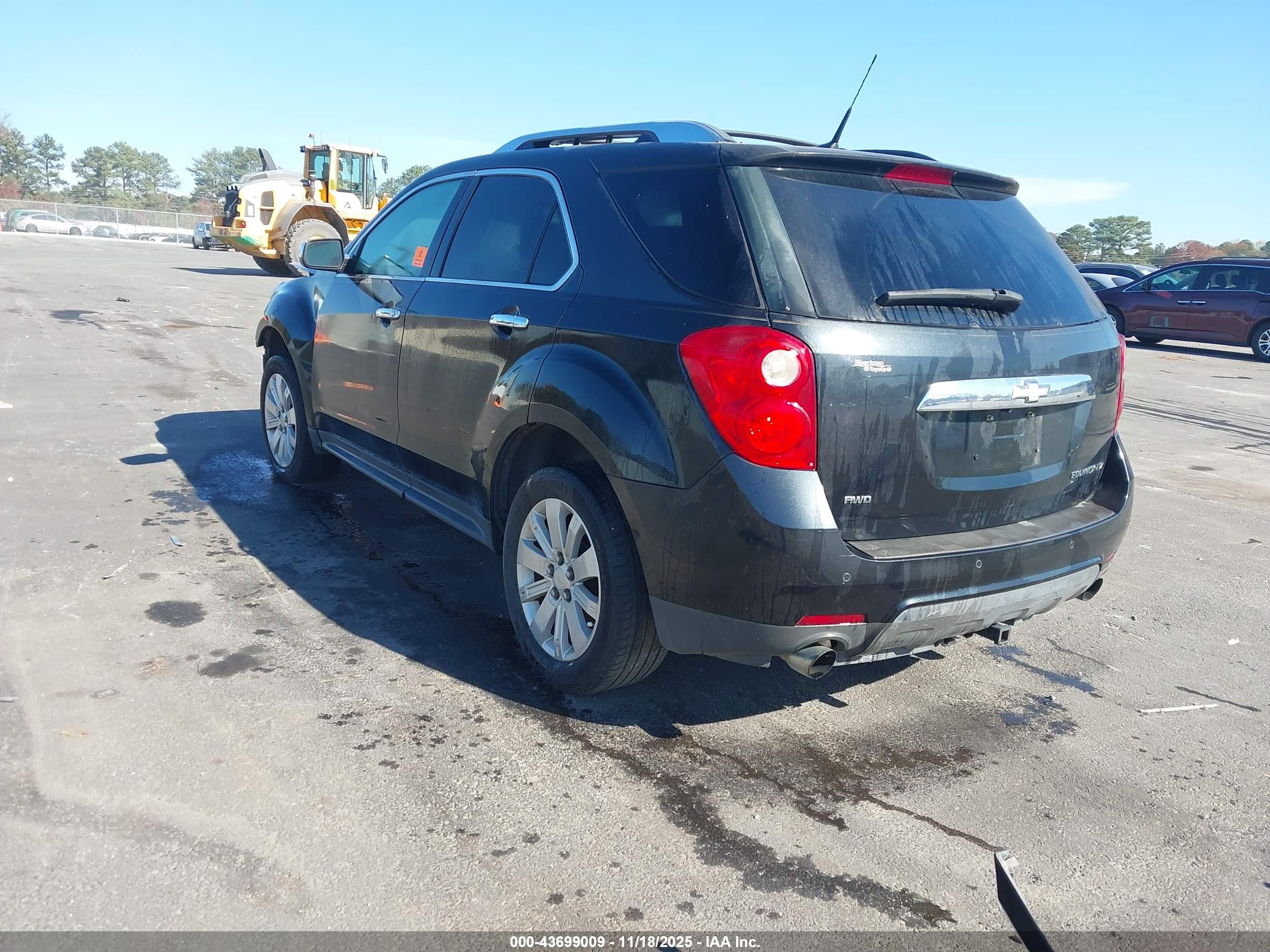 CHEVROLET EQUINOX image 3