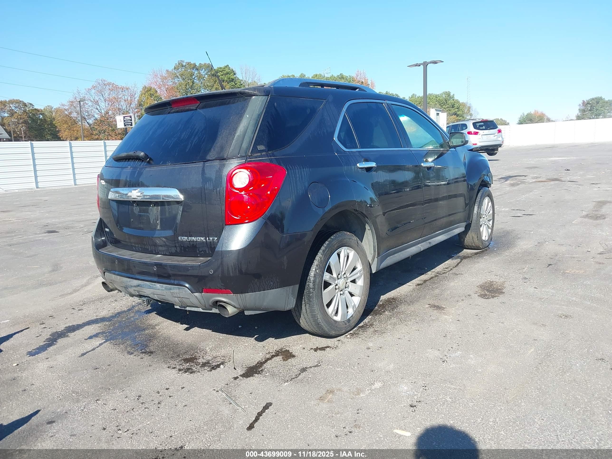 CHEVROLET EQUINOX image 4
