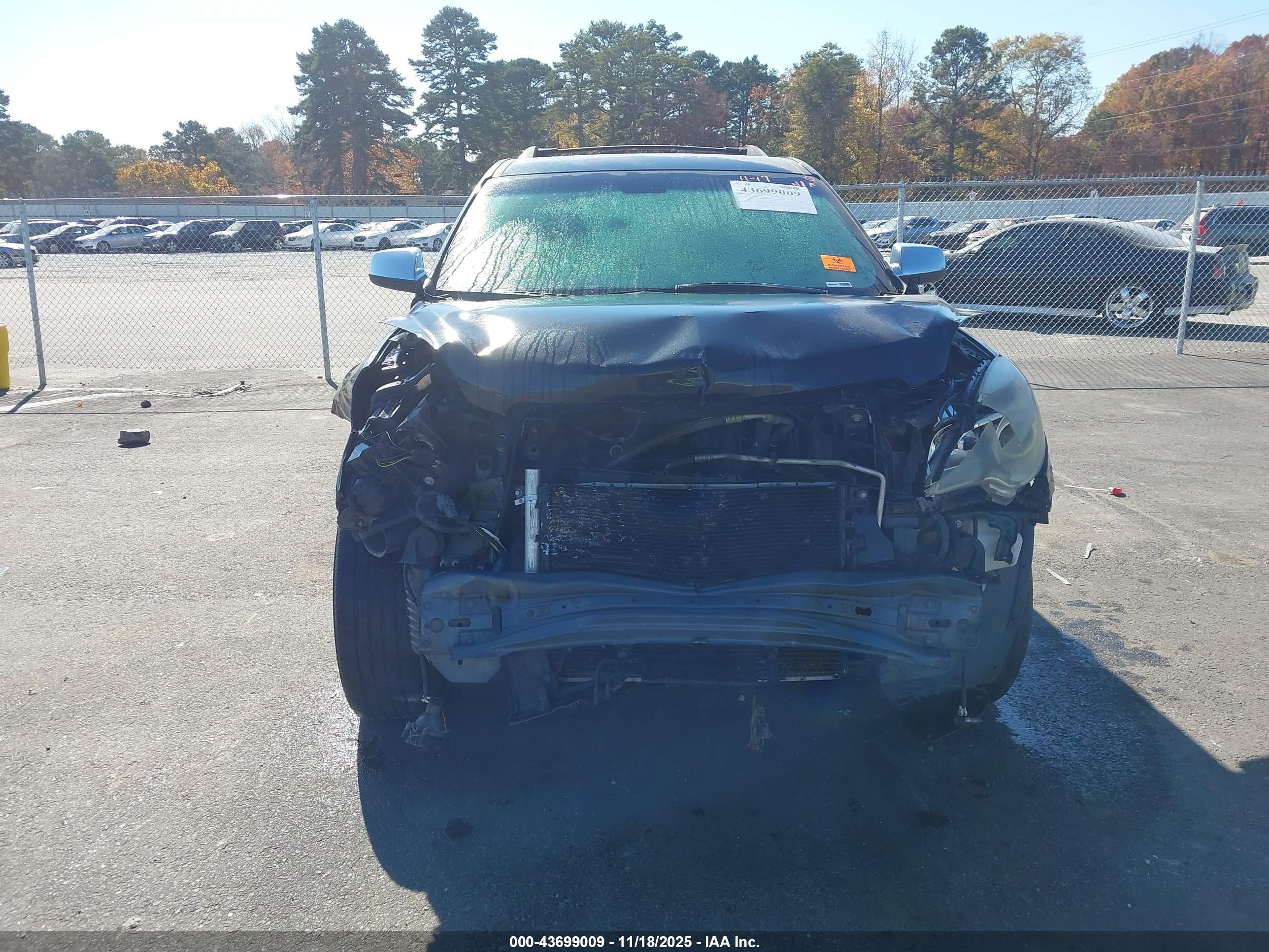 CHEVROLET EQUINOX image 6