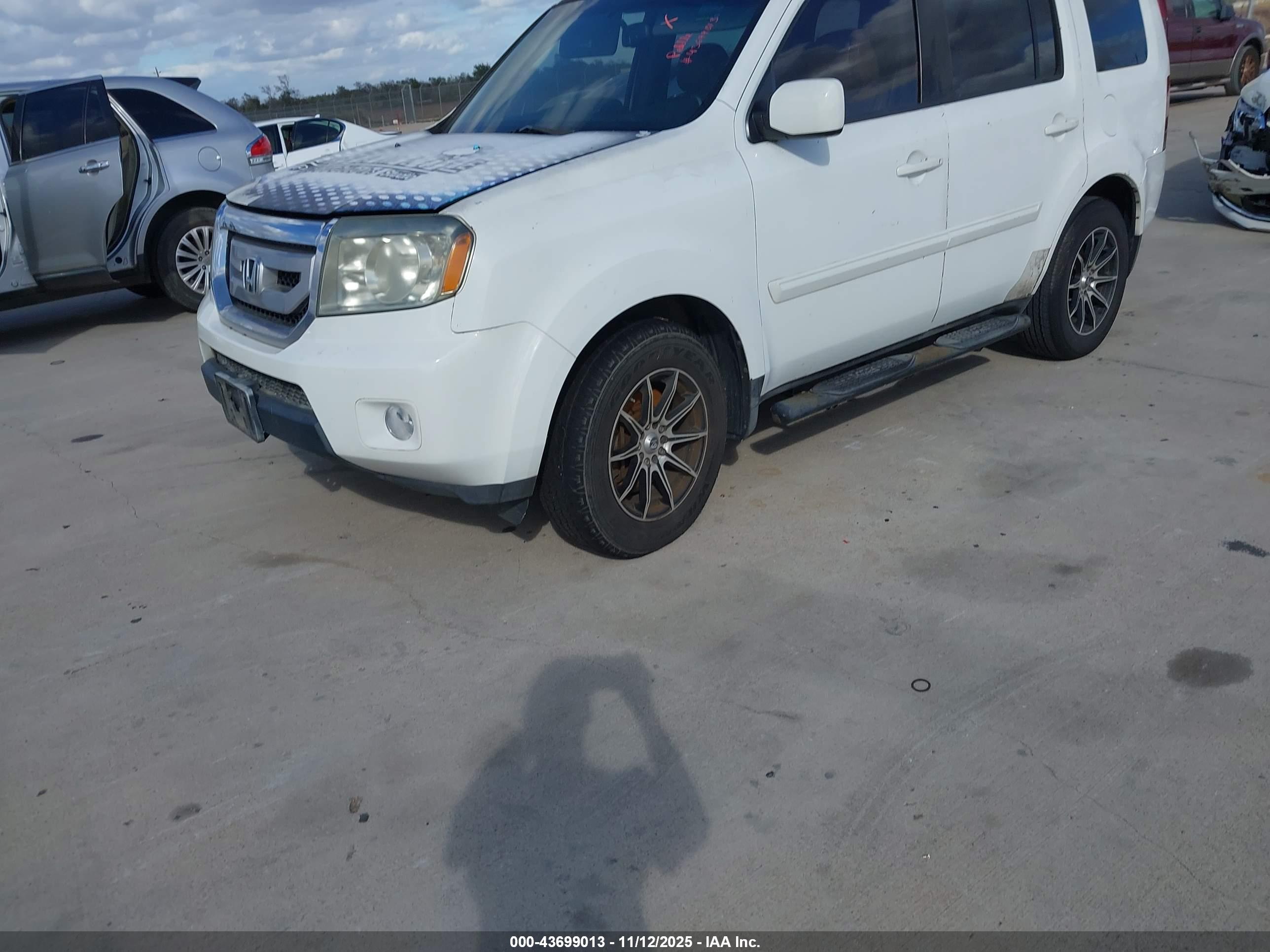 HONDA PILOT image 2