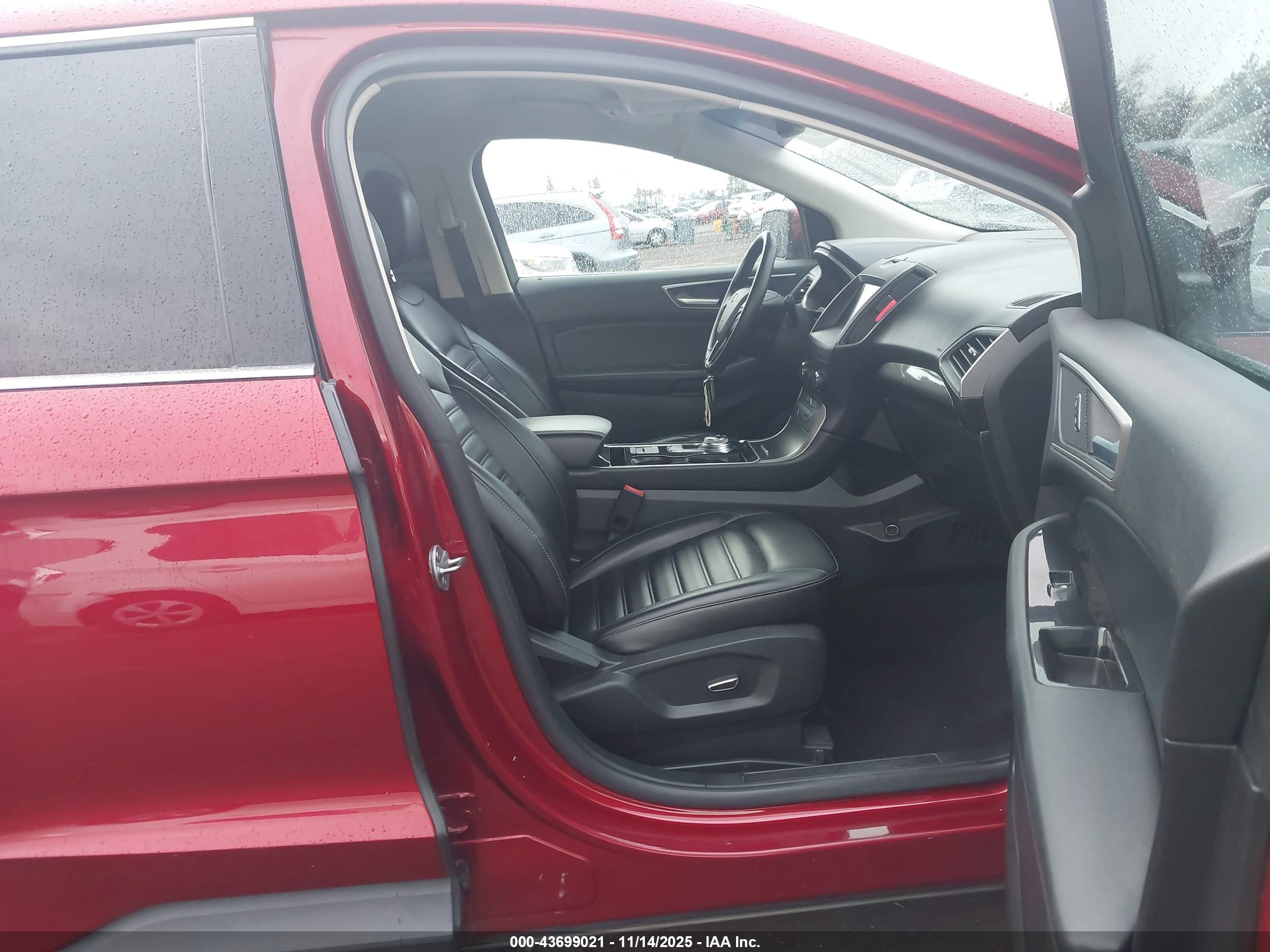 FORD EDGE image 5