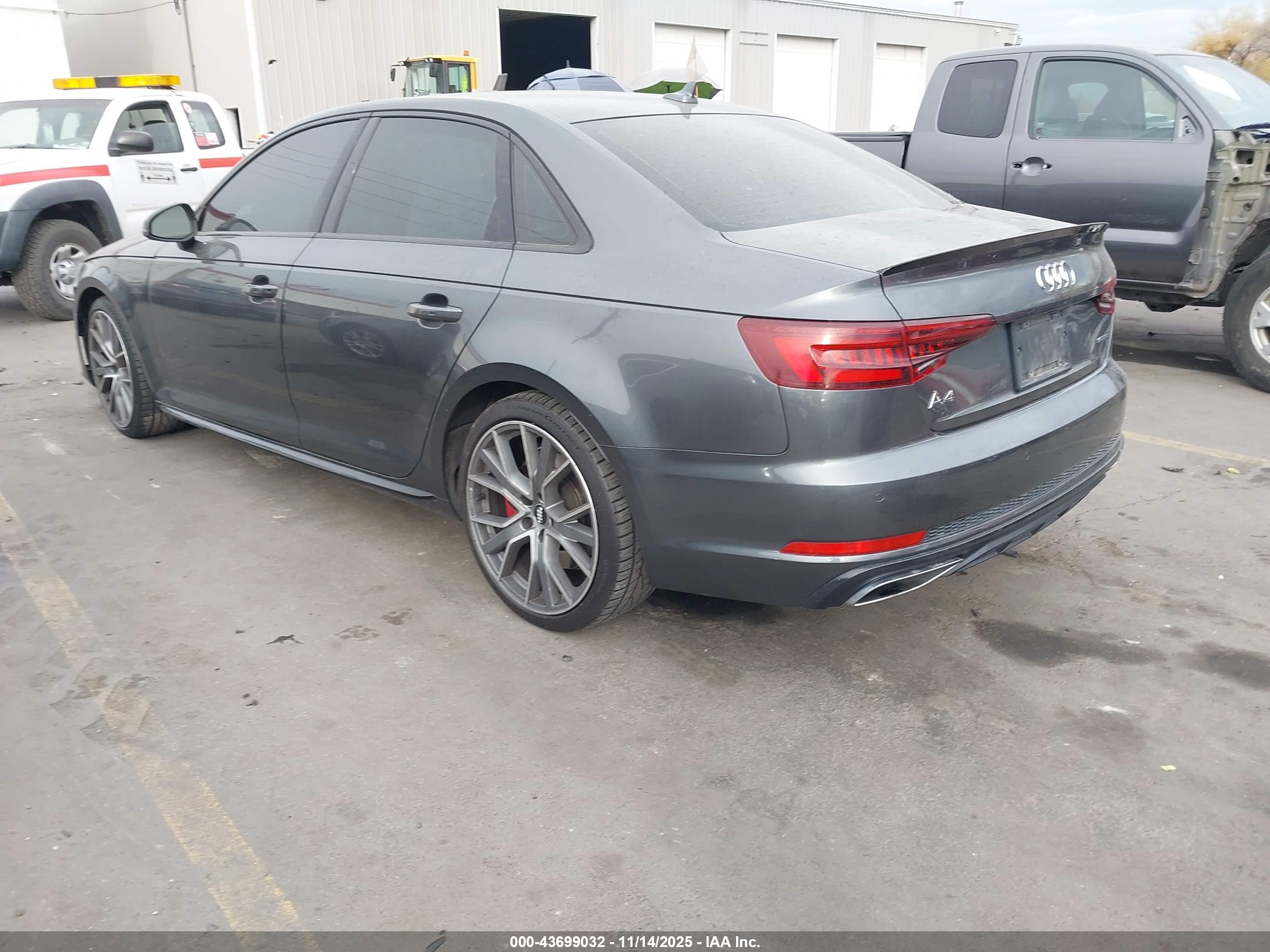 AUDI A4 image 3